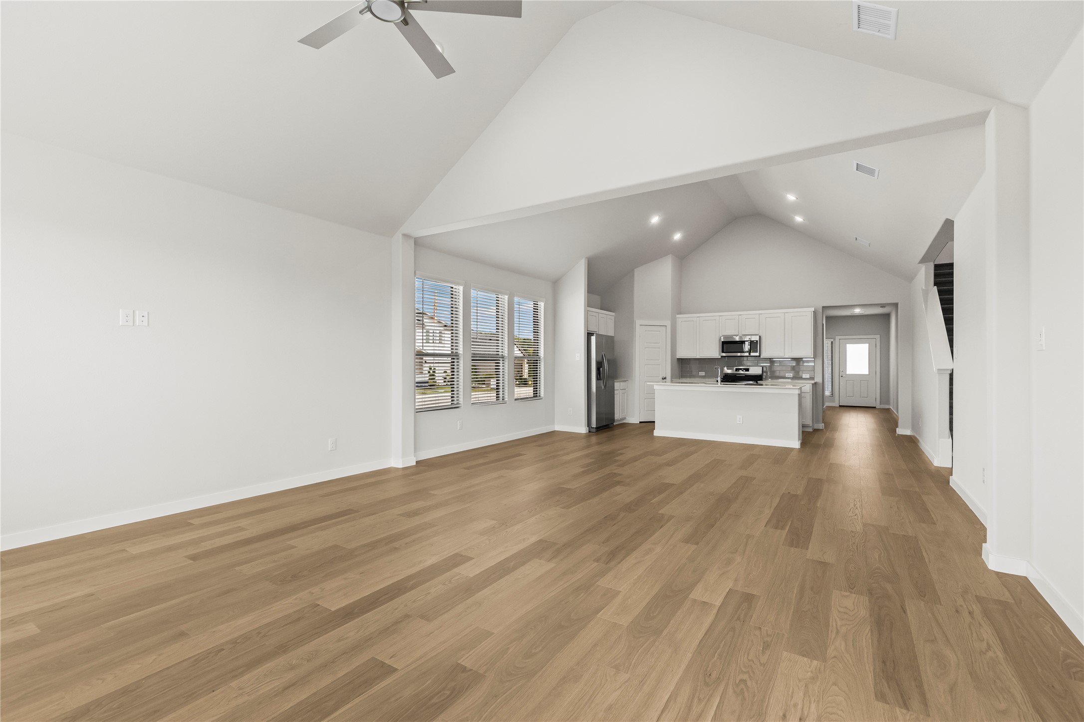 2112 Sandpiper Way