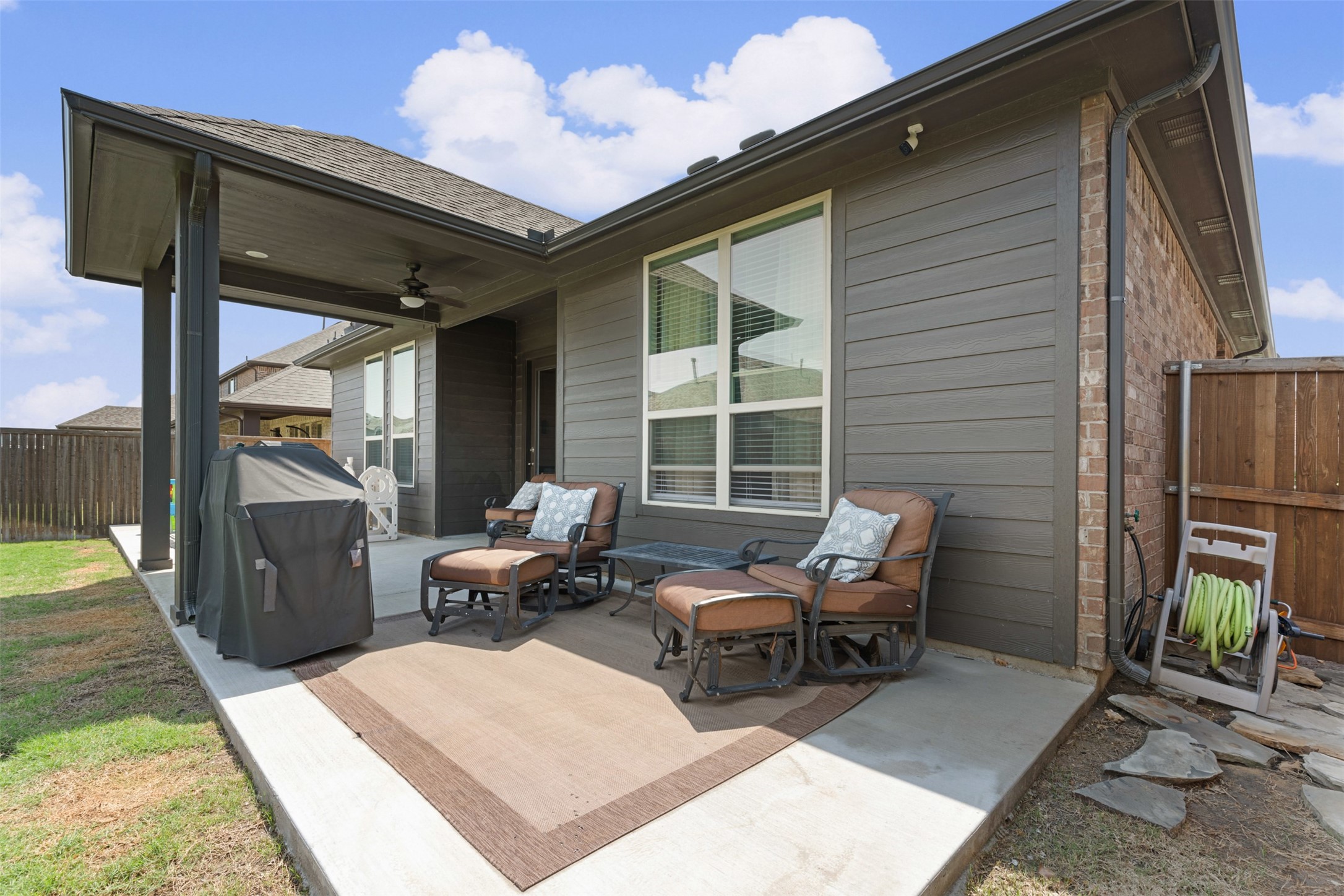 1305 Saddle Ridge Drive