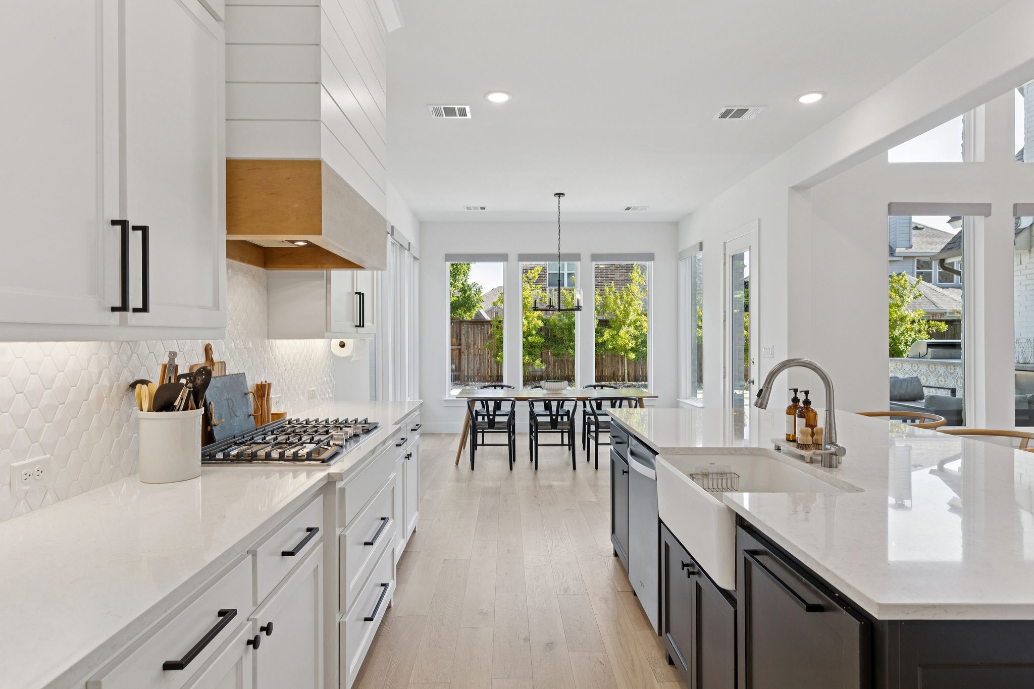 1408 Ellicott Drive