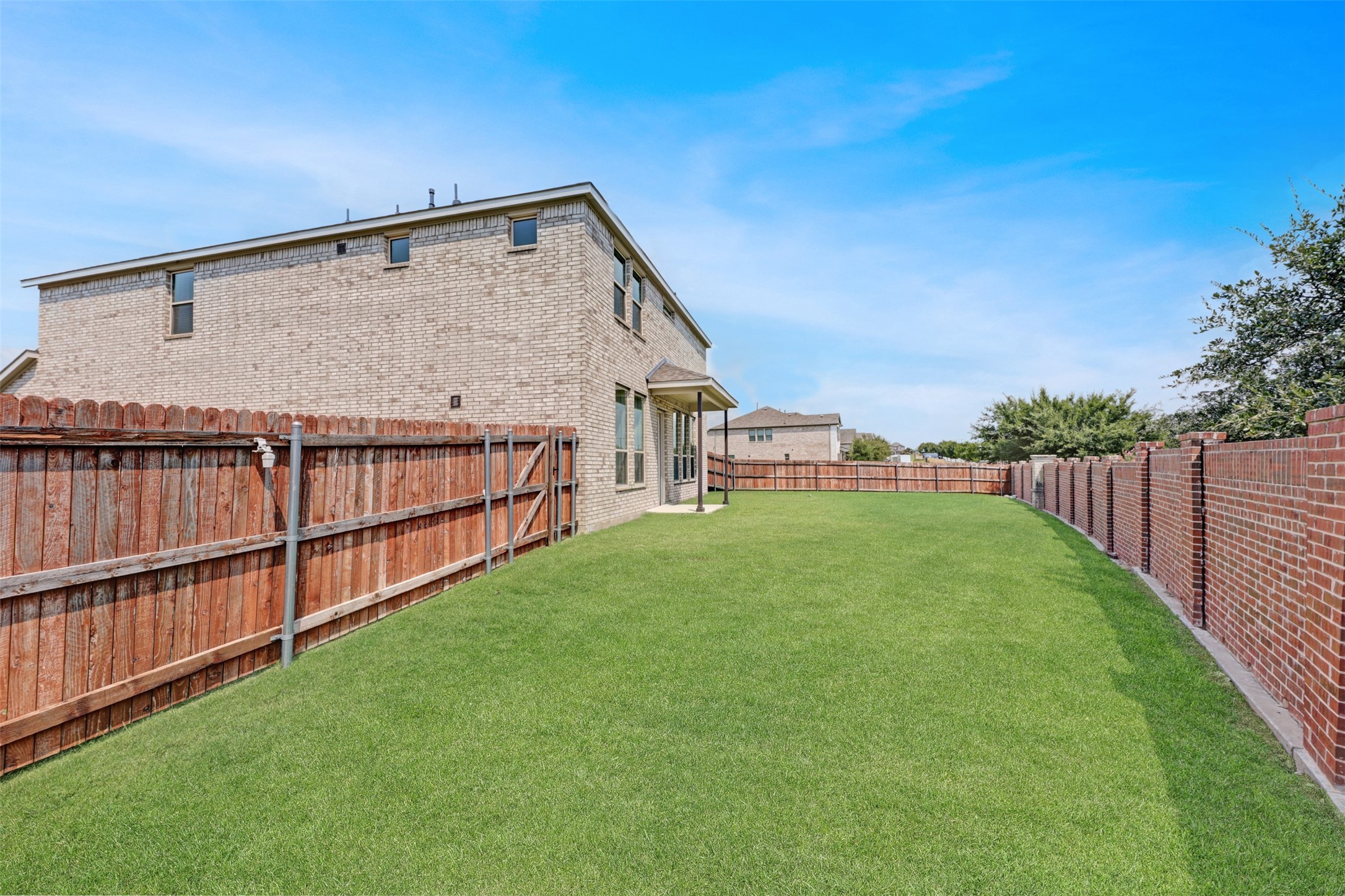 2176 Spencer Lane