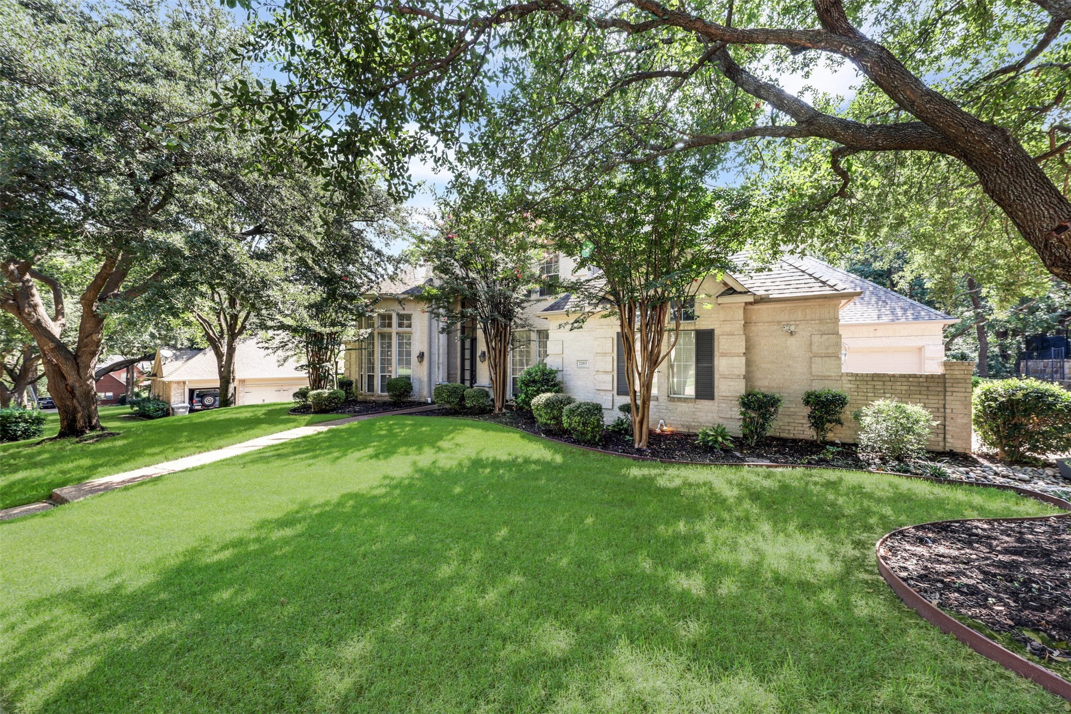 2203 Misty Way