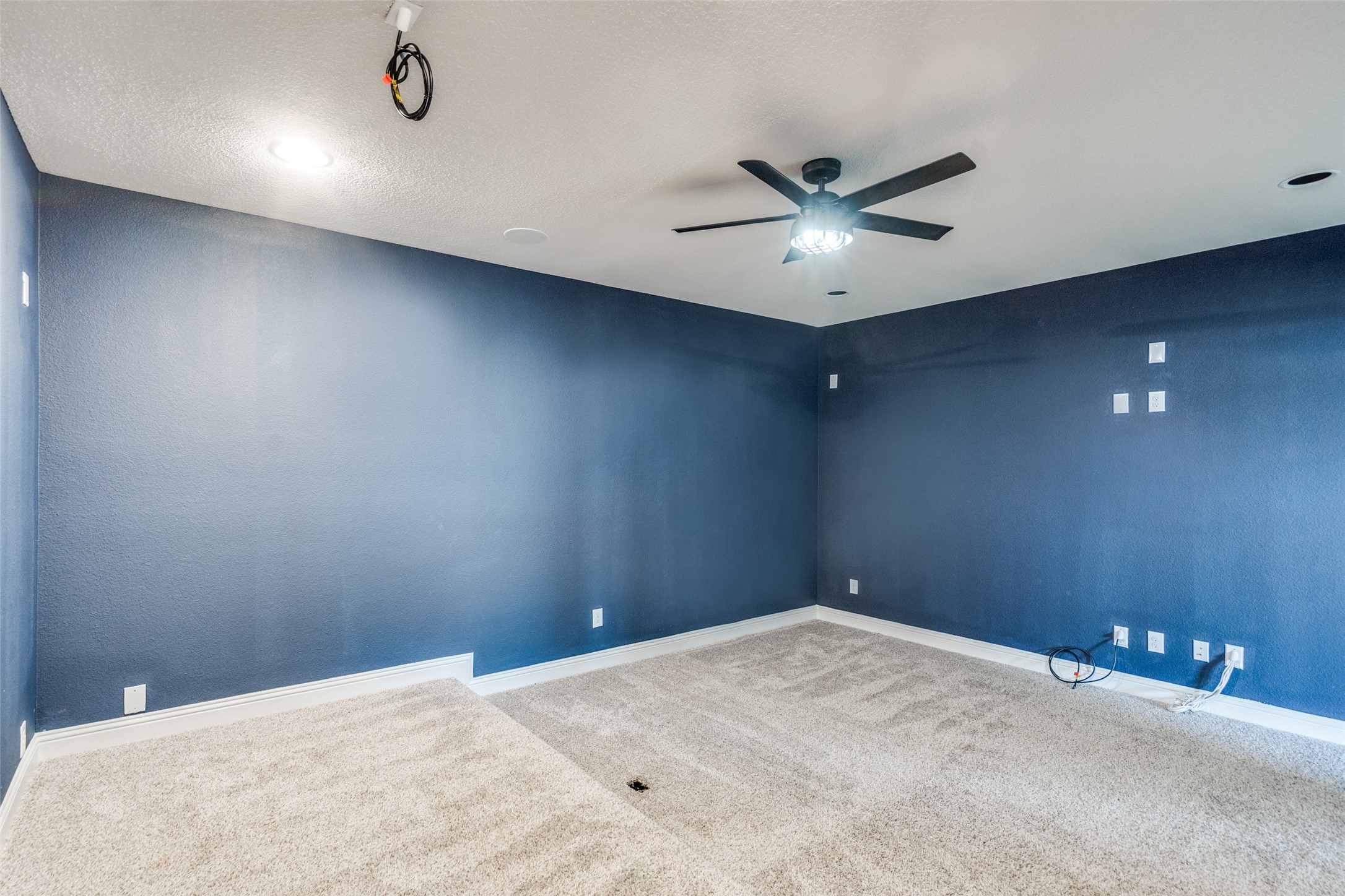 6105 Horsetail Drive