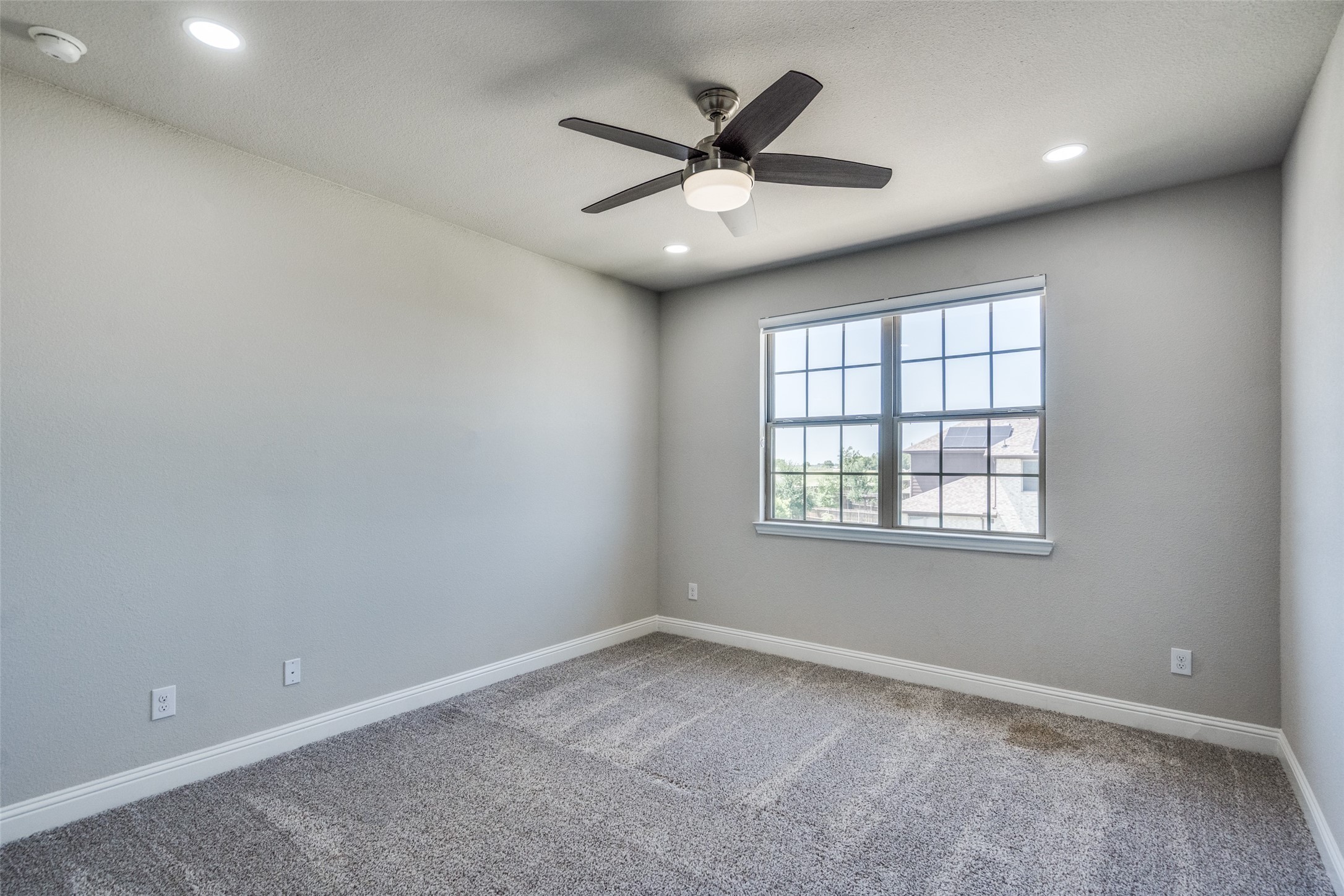 6105 Horsetail Drive