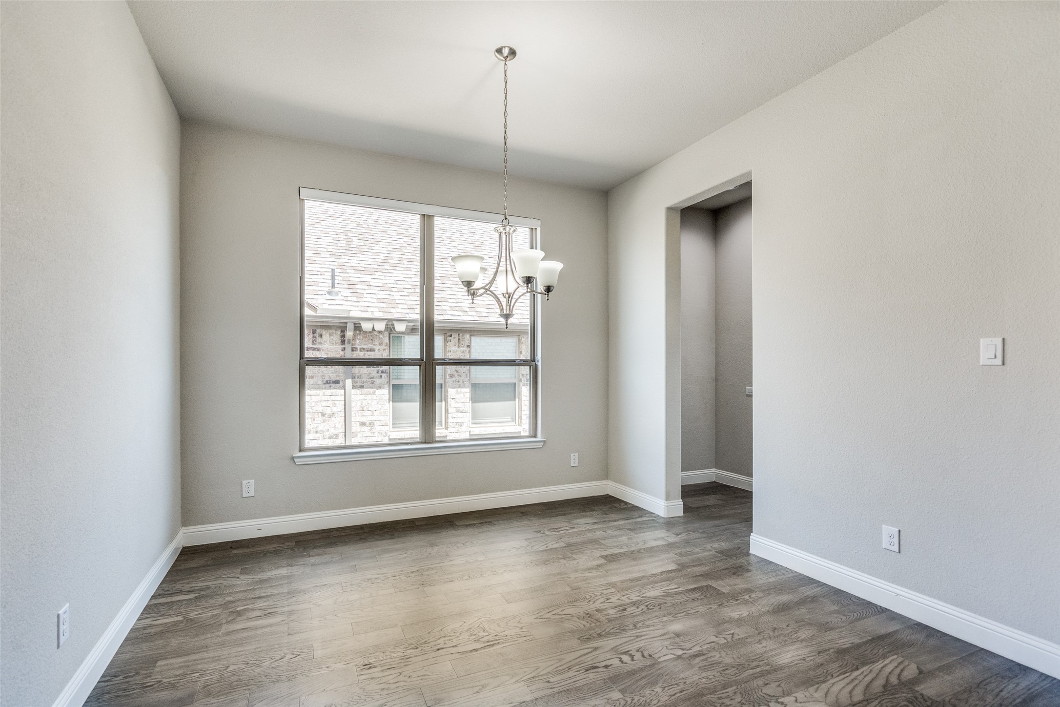 6105 Horsetail Drive