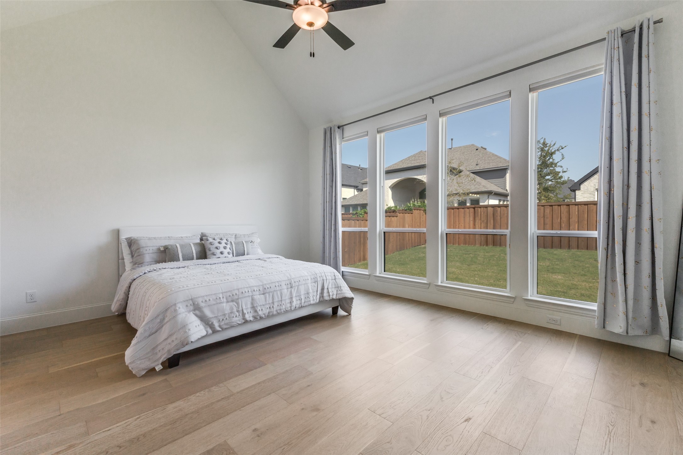 2500 Whitewood Drive