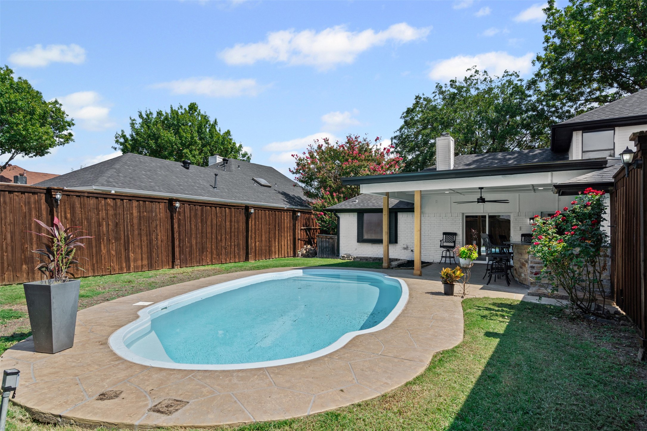 748 Livingston Drive