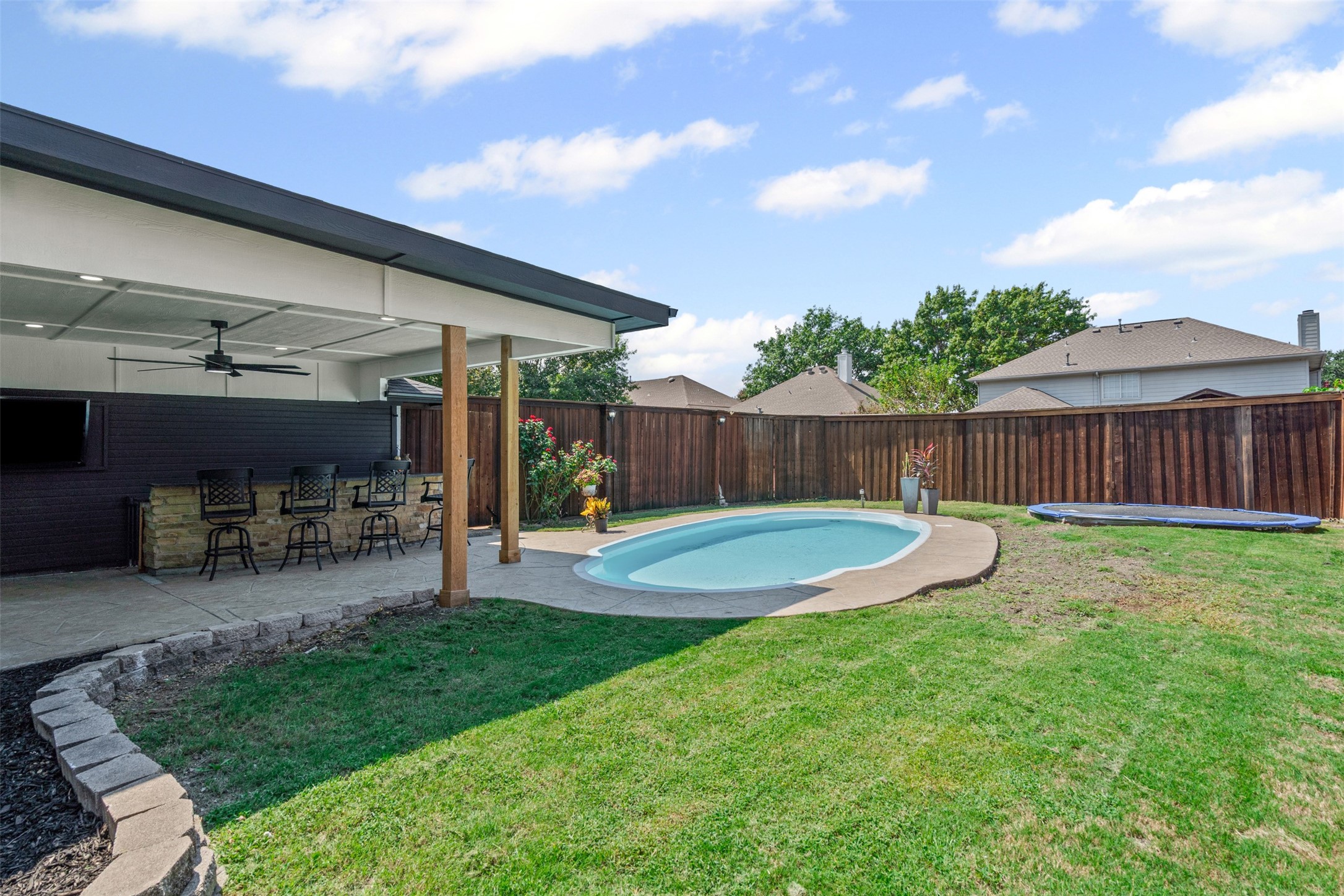 748 Livingston Drive