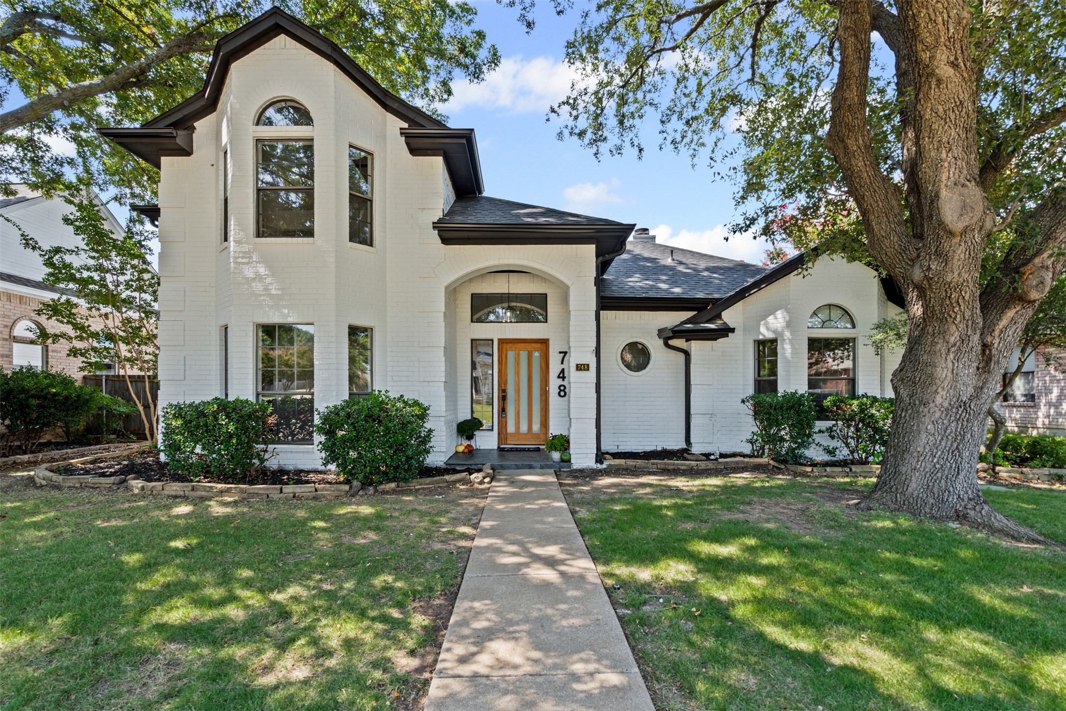 748 Livingston Drive