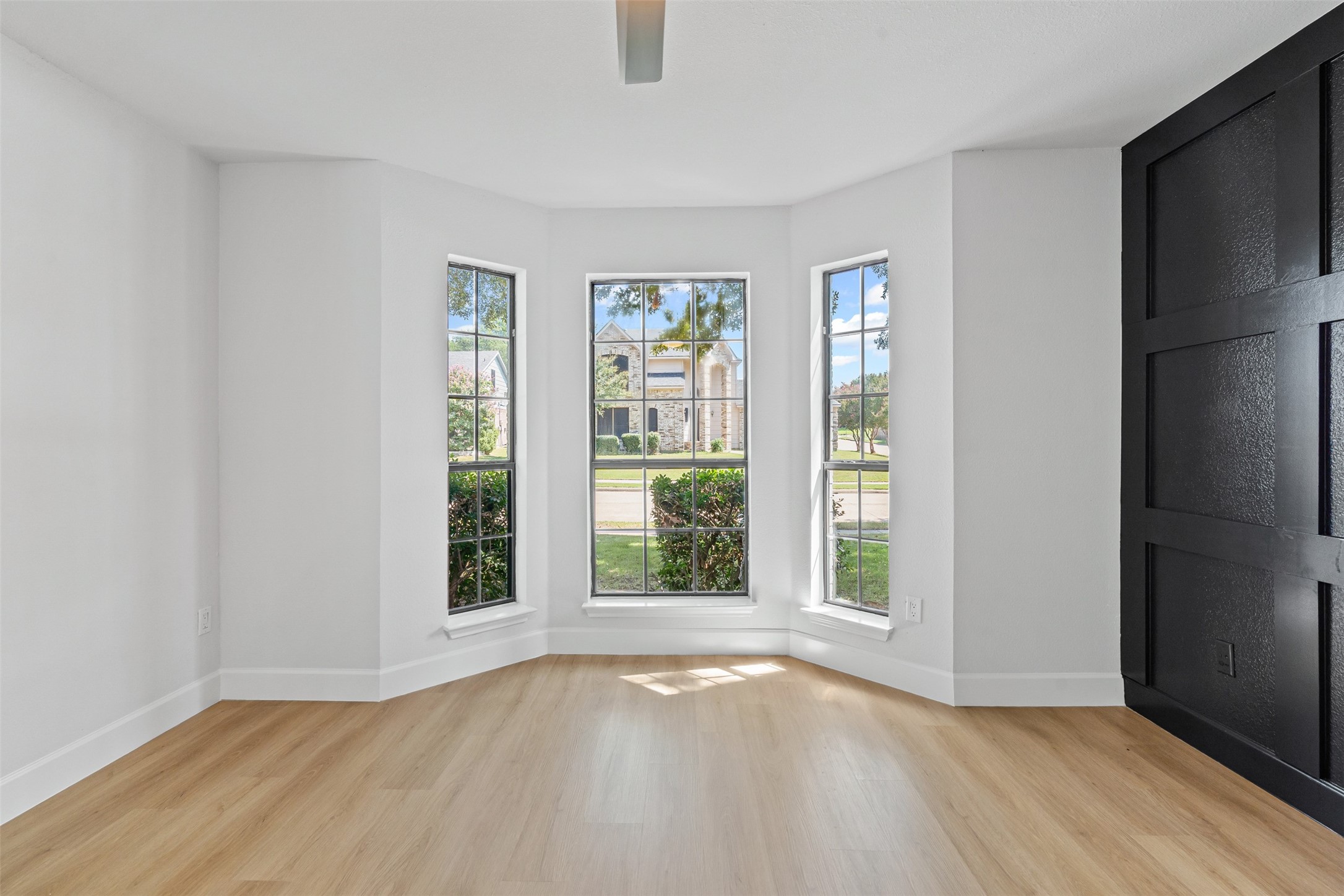 748 Livingston Drive