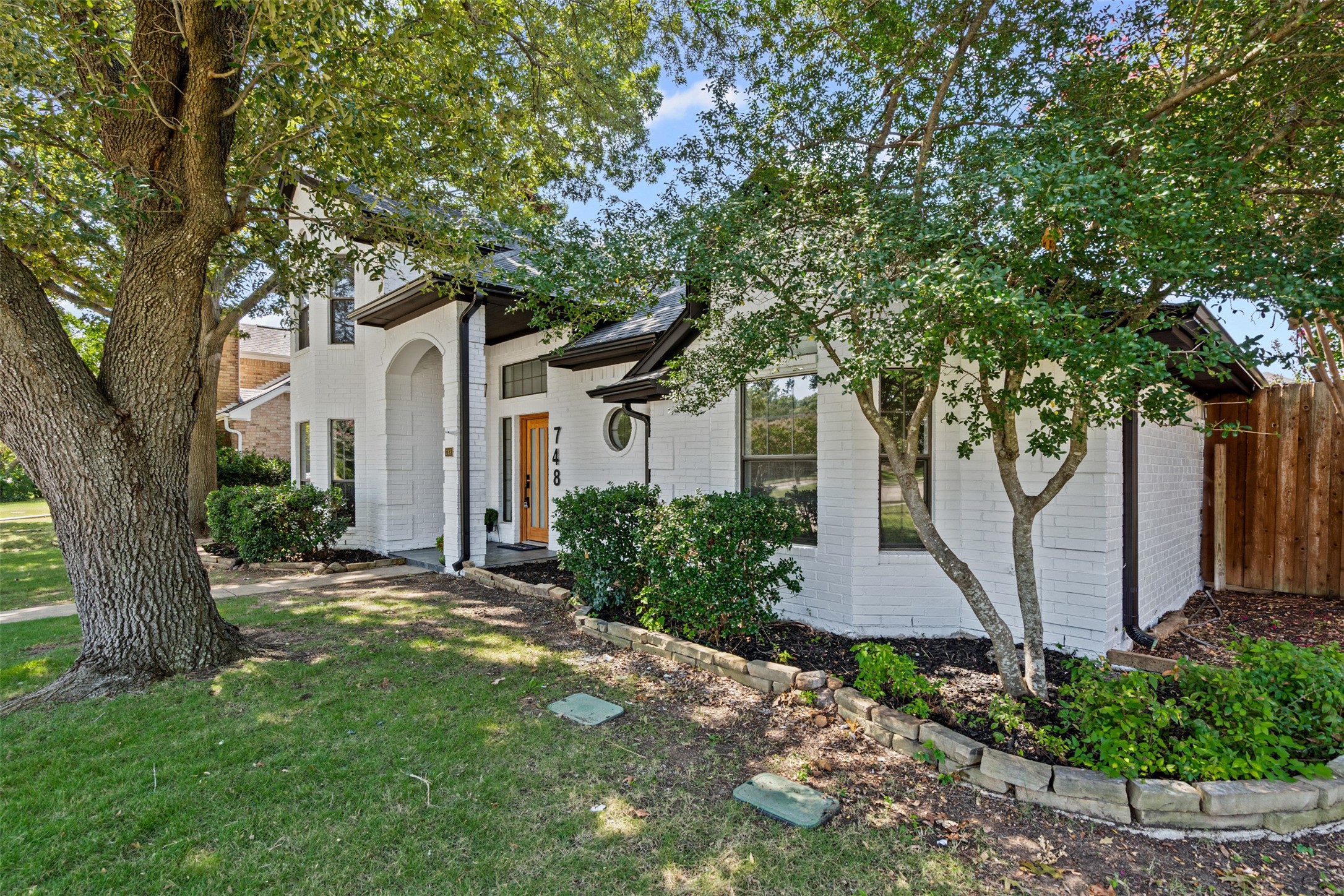 748 Livingston Drive