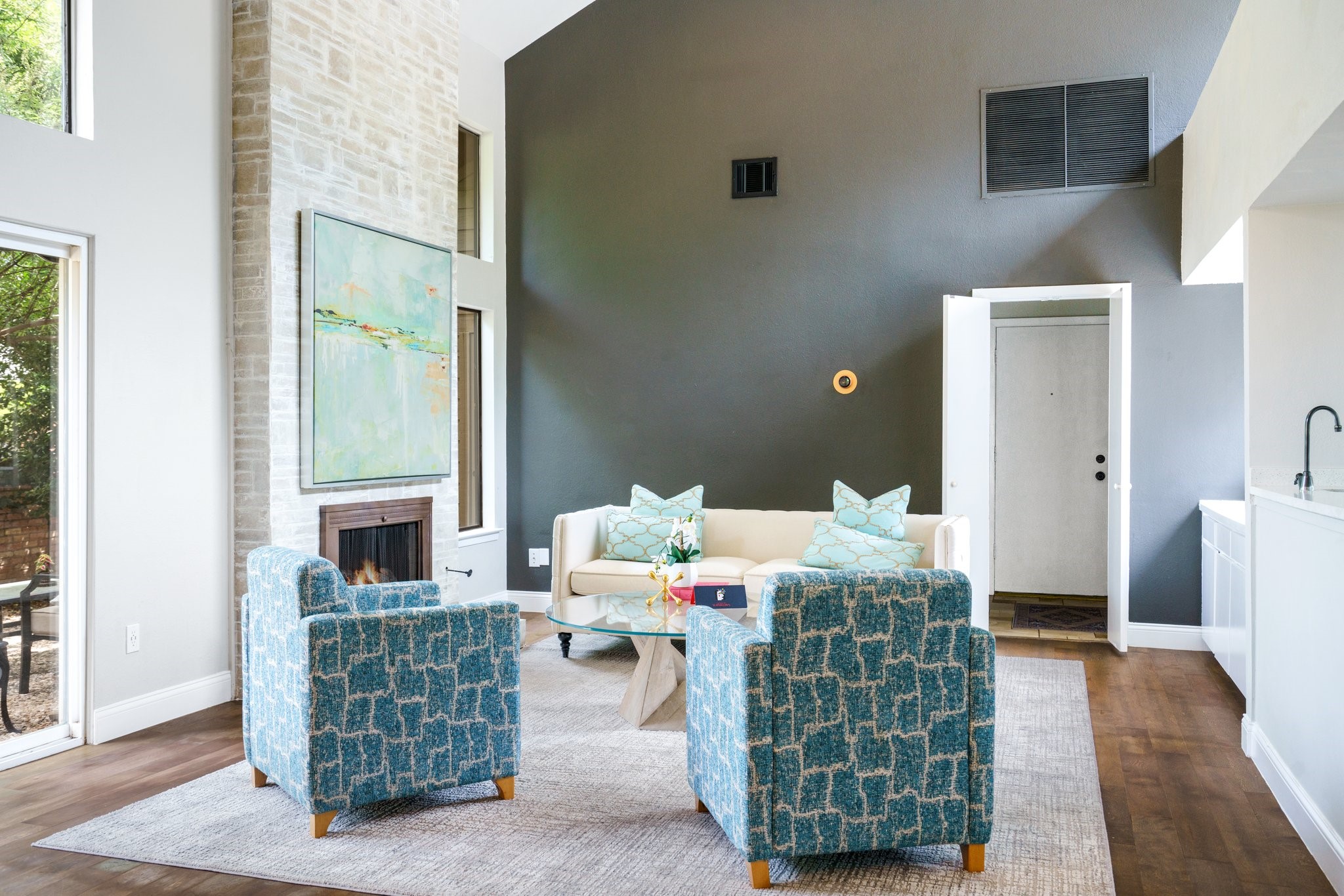 5325 Seascape Lane