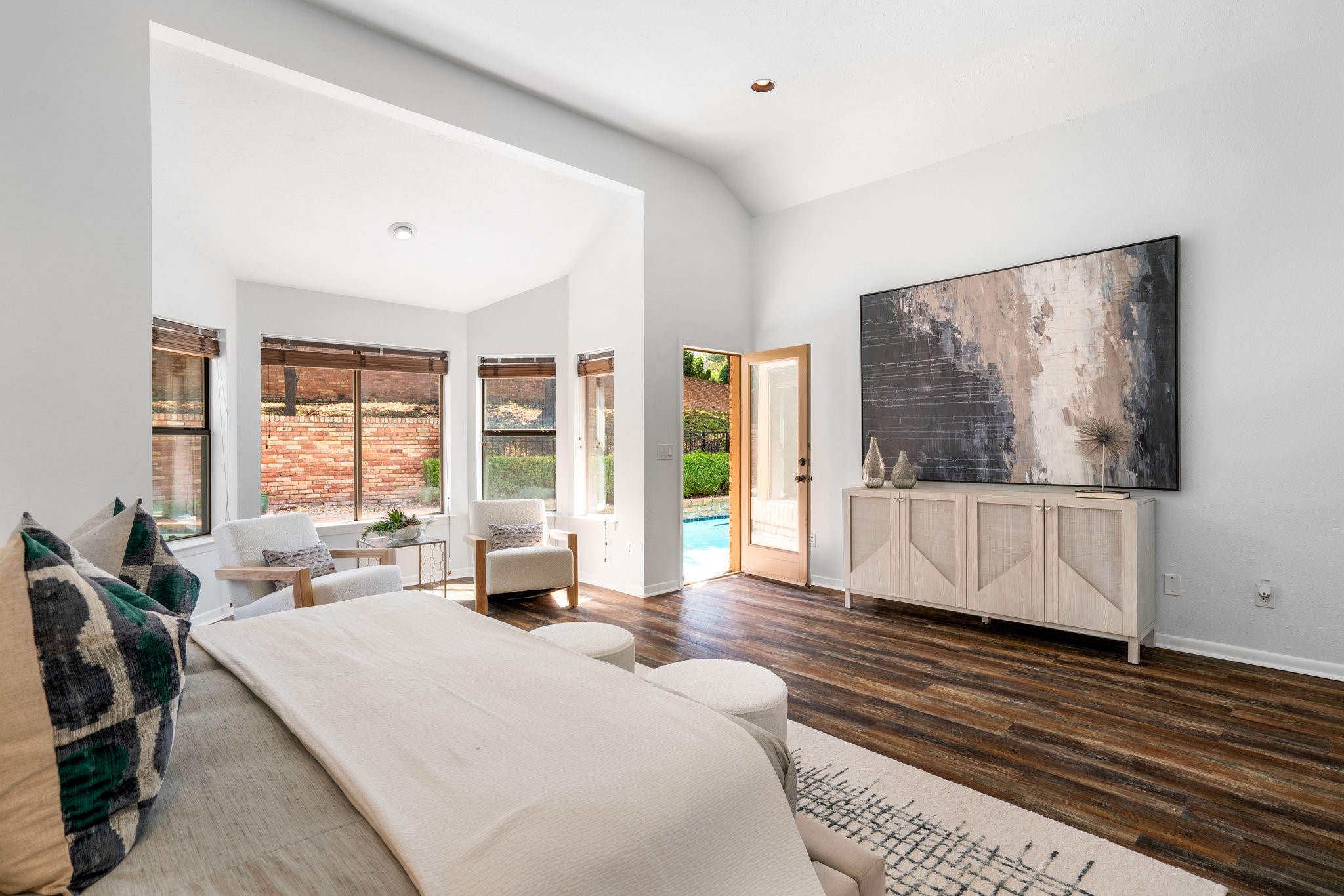 5325 Seascape Lane