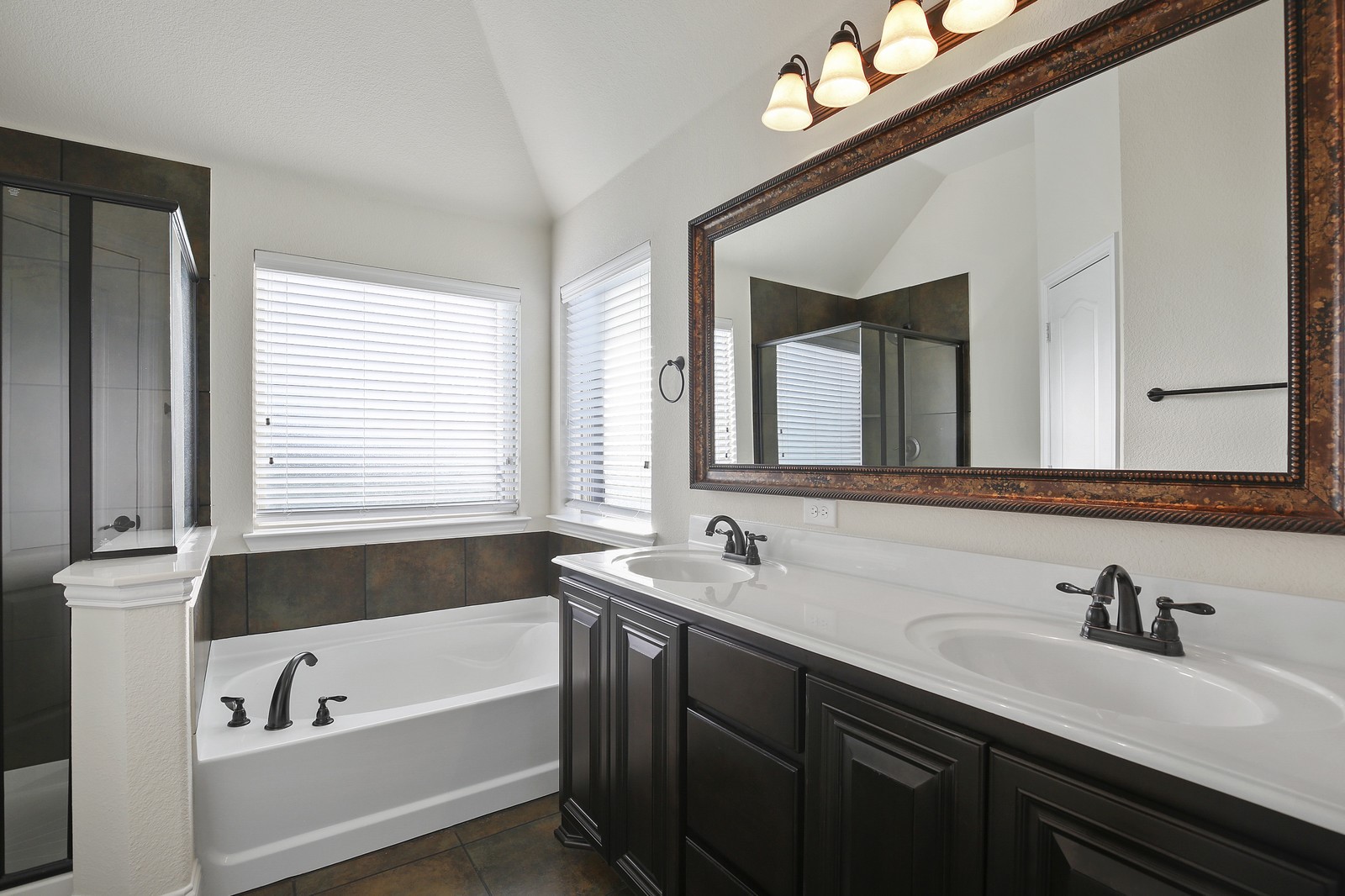 4906 Liberty Hill Trail