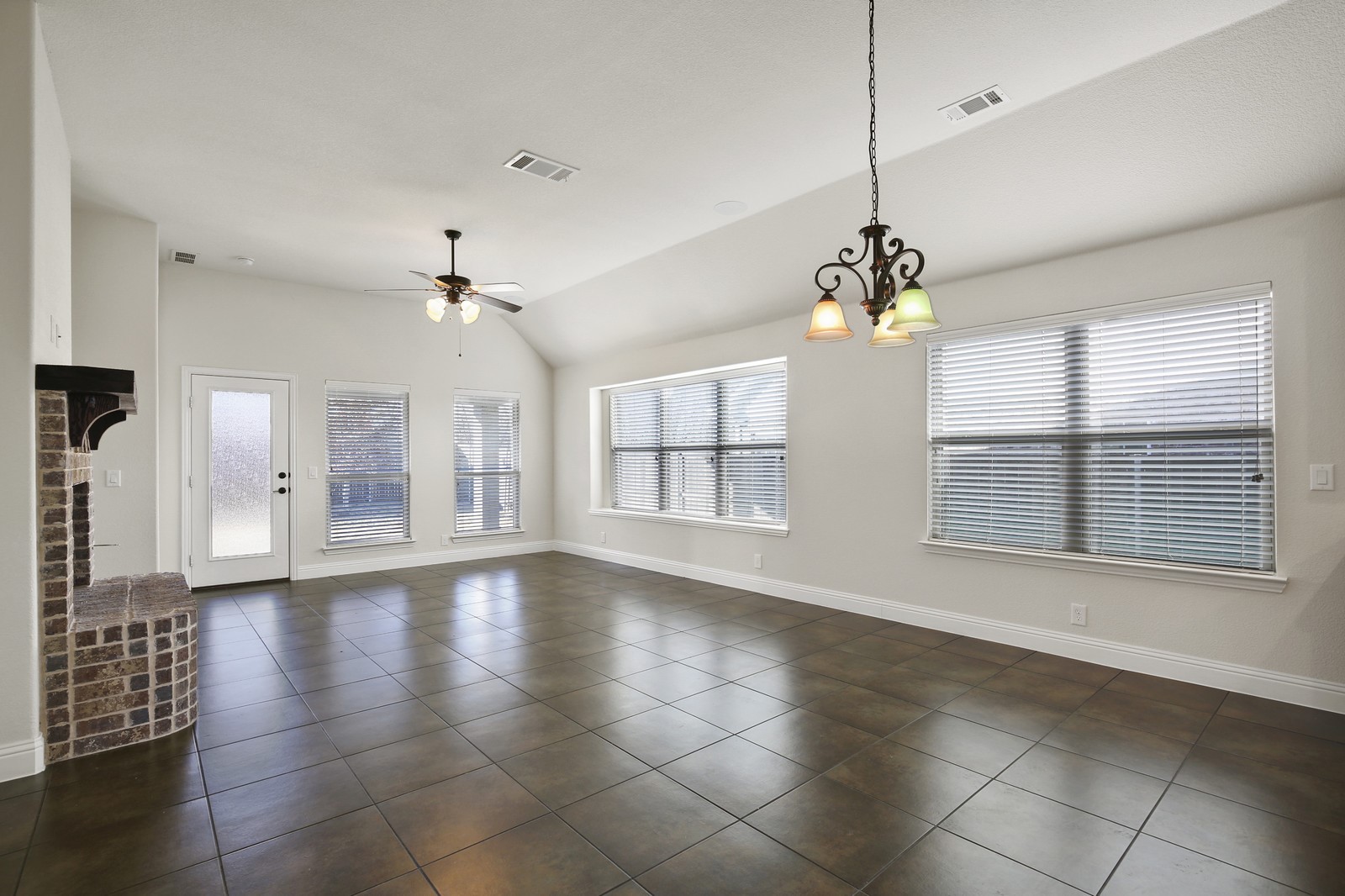 4906 Liberty Hill Trail