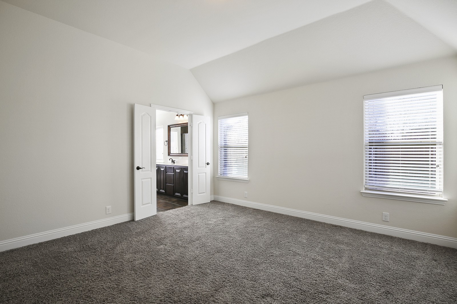 4906 Liberty Hill Trail