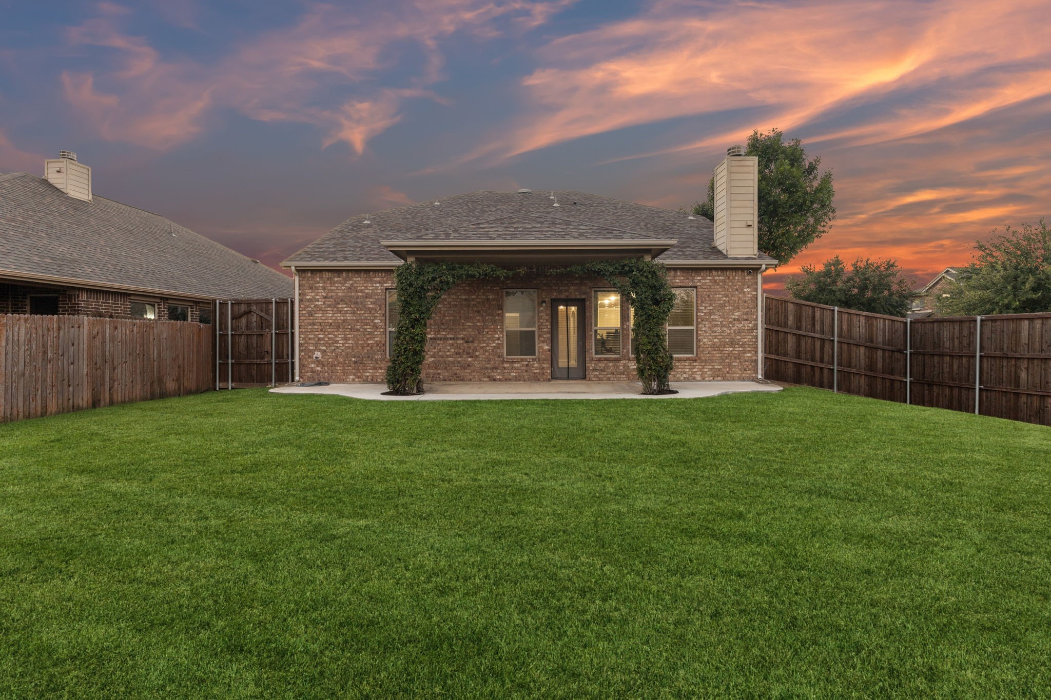 5001 Bluewater Drive