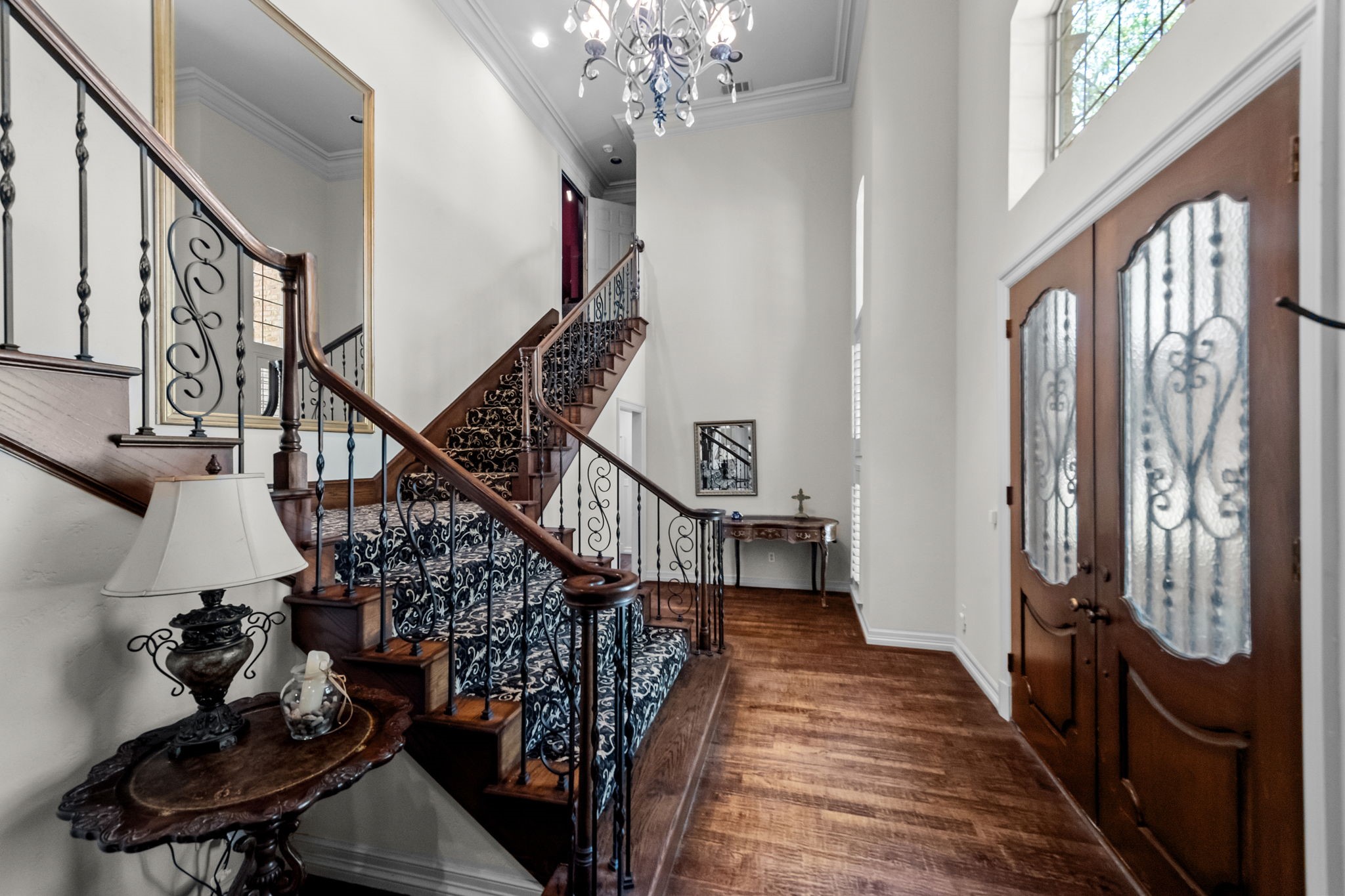 2020 Crown Knoll Lane