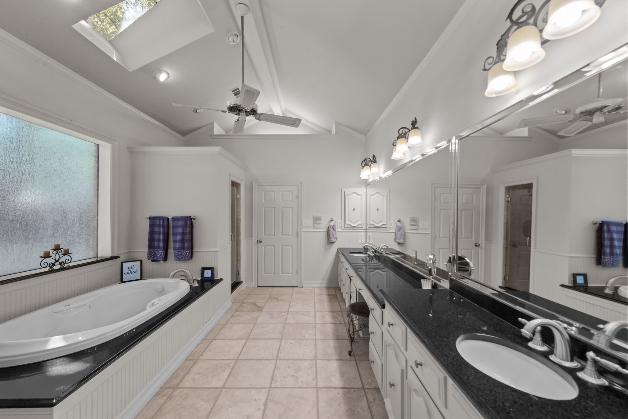 2020 Crown Knoll Lane