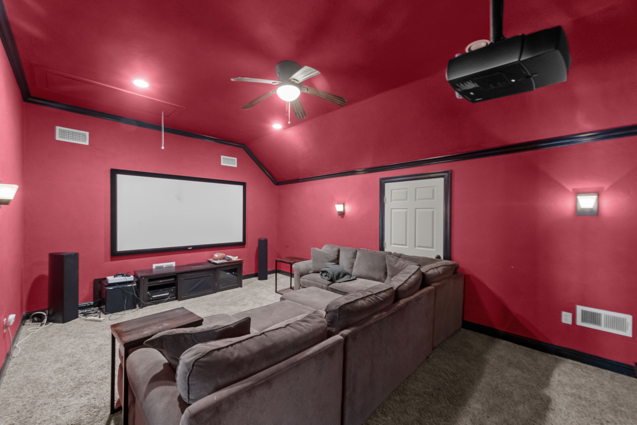 2020 Crown Knoll Lane
