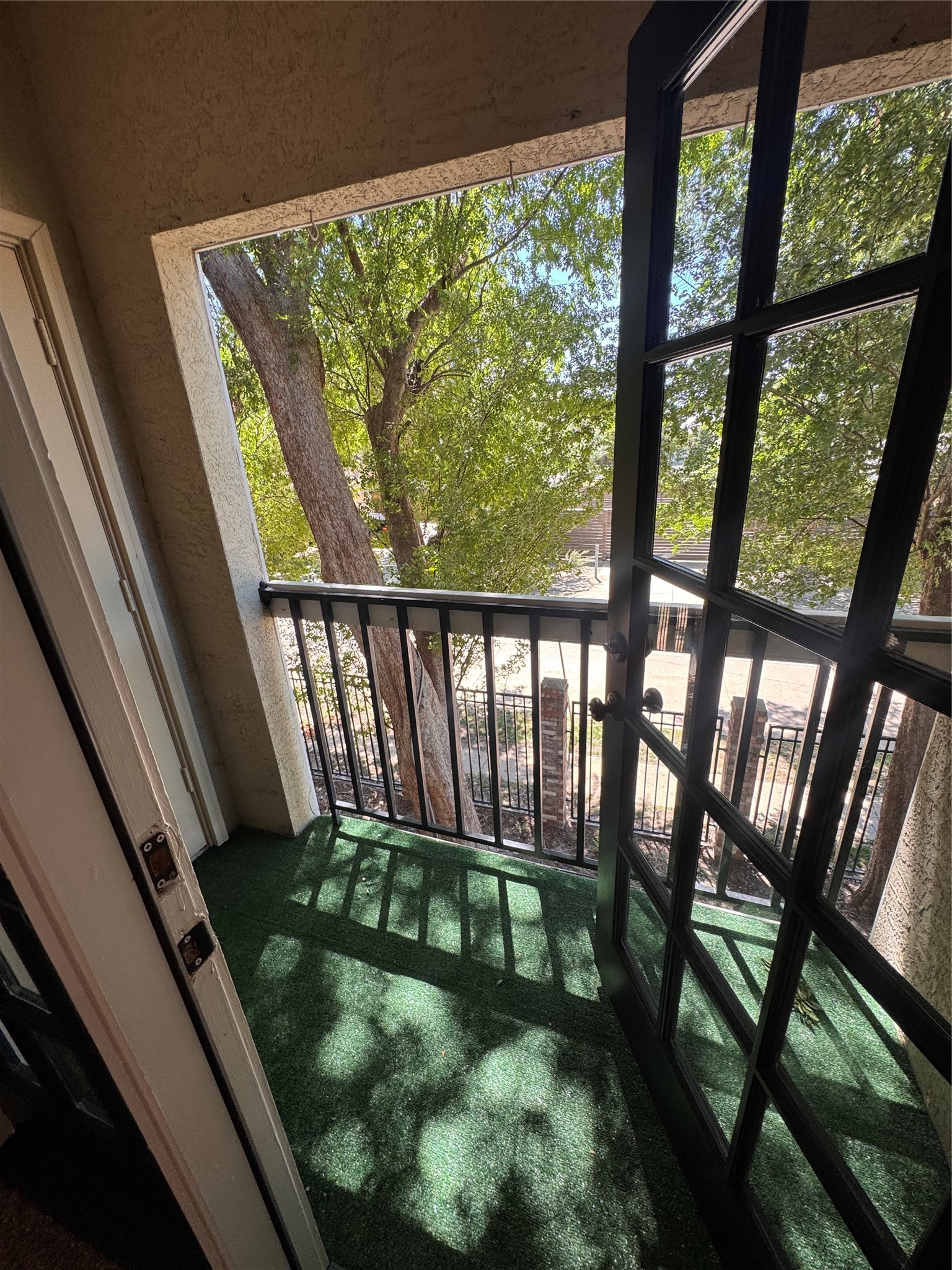 4800 W Lovers Lane 212