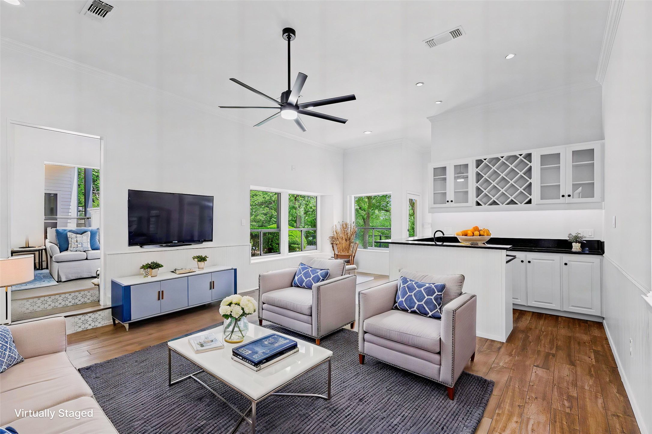 2109 Greta Lane