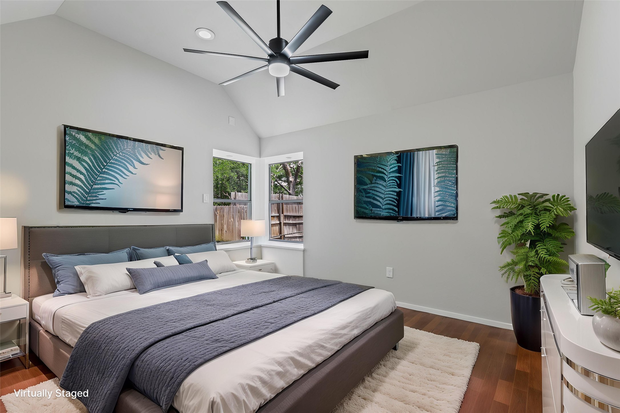 2109 Greta Lane