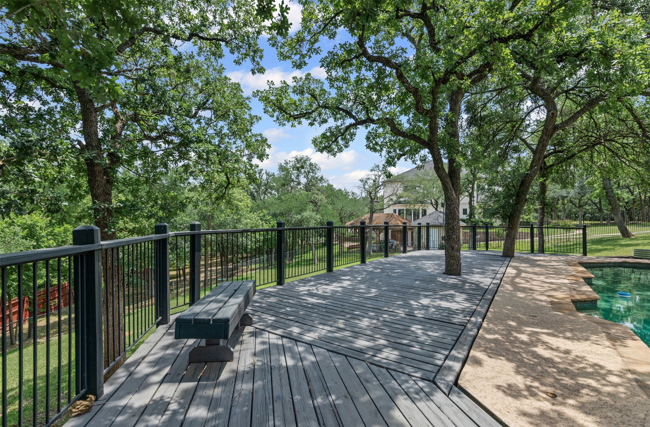 2109 Greta Lane