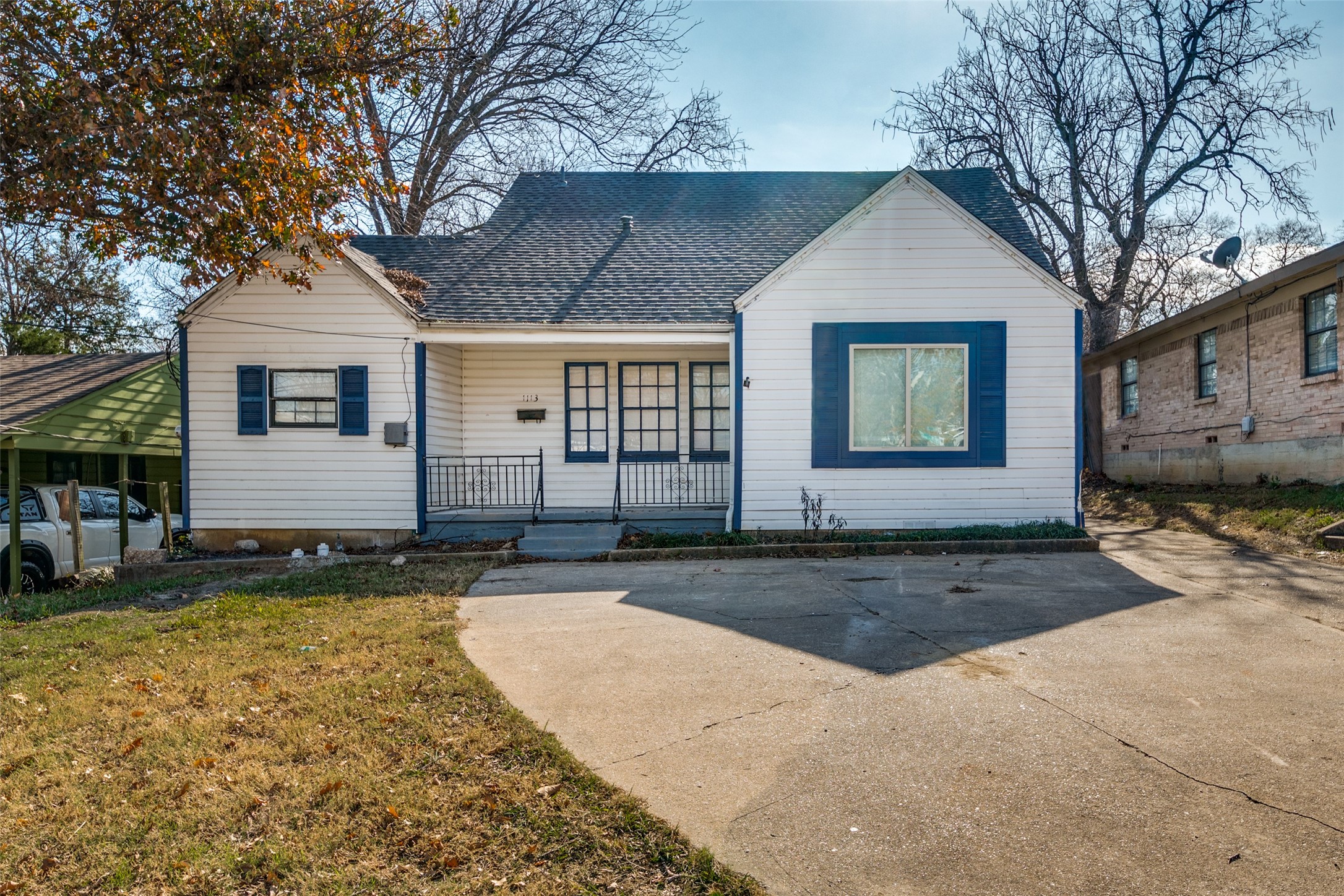 1113 Hill Street