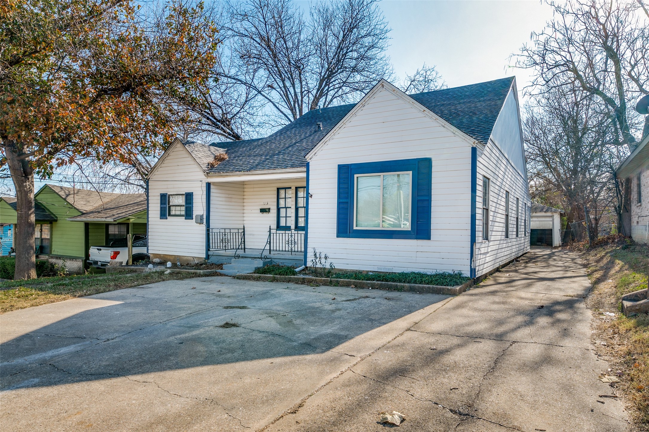 1113 Hill Street