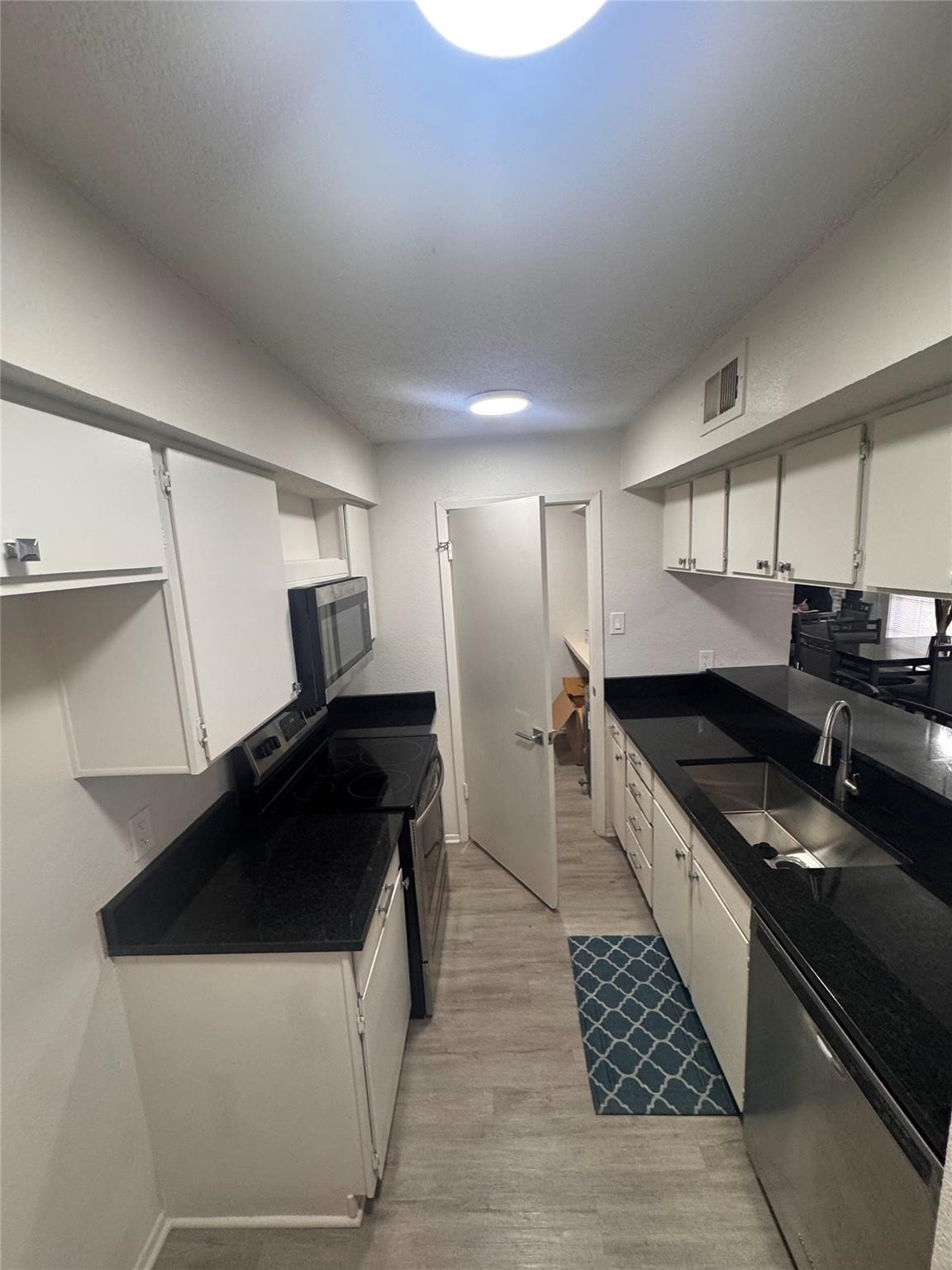 12480 Abrams Road 208