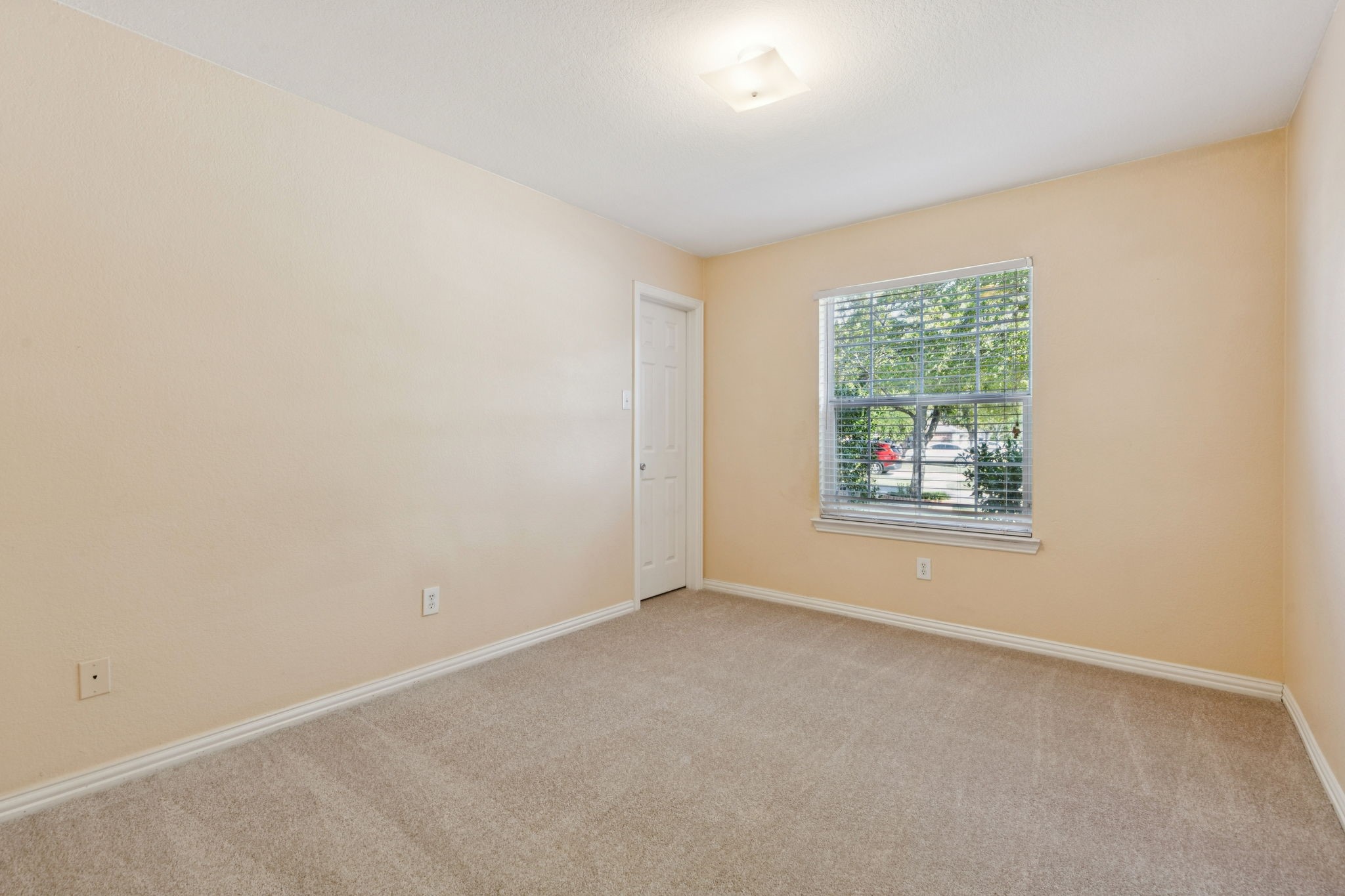 2080 Sol Drive