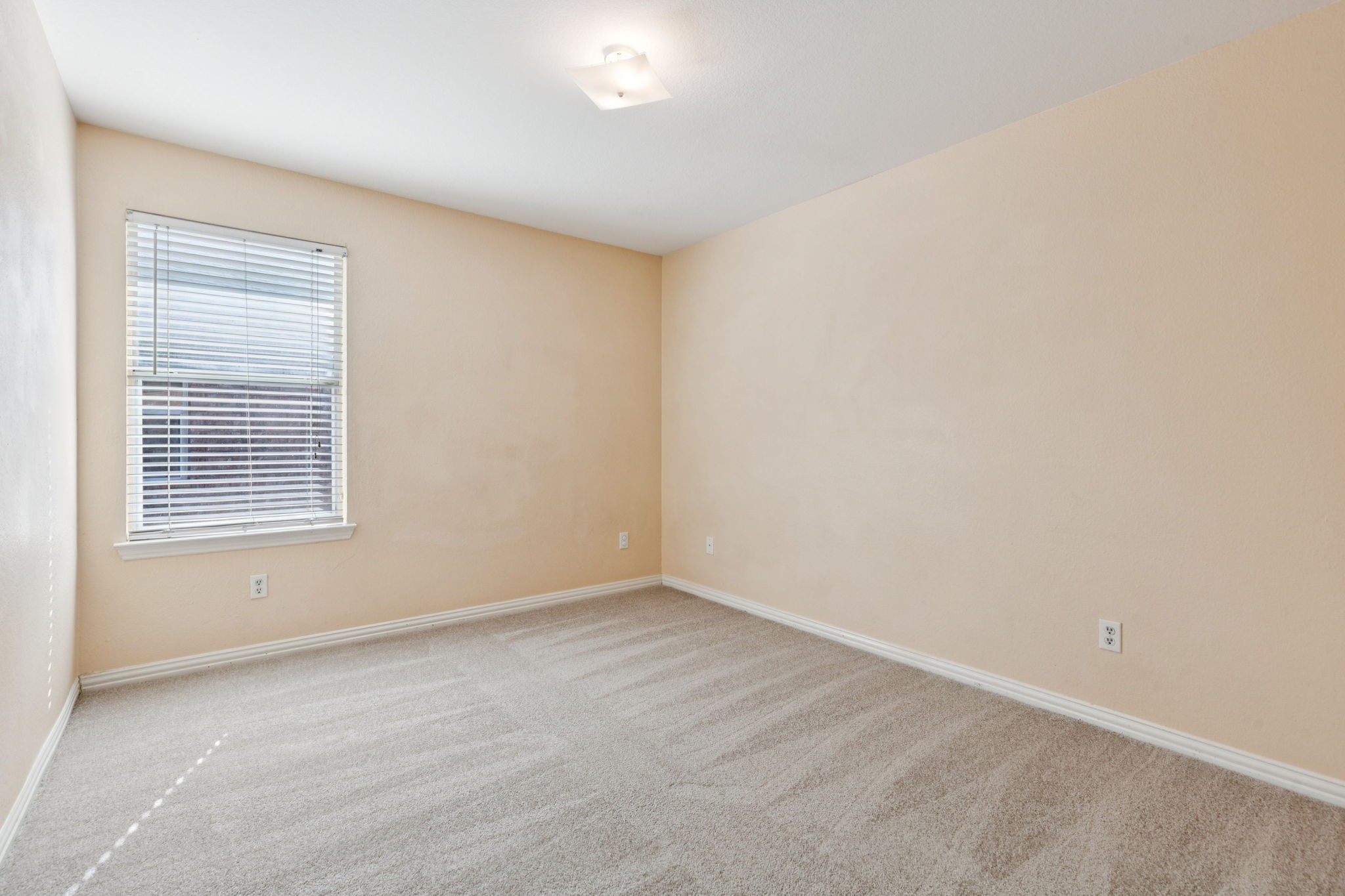 2080 Sol Drive