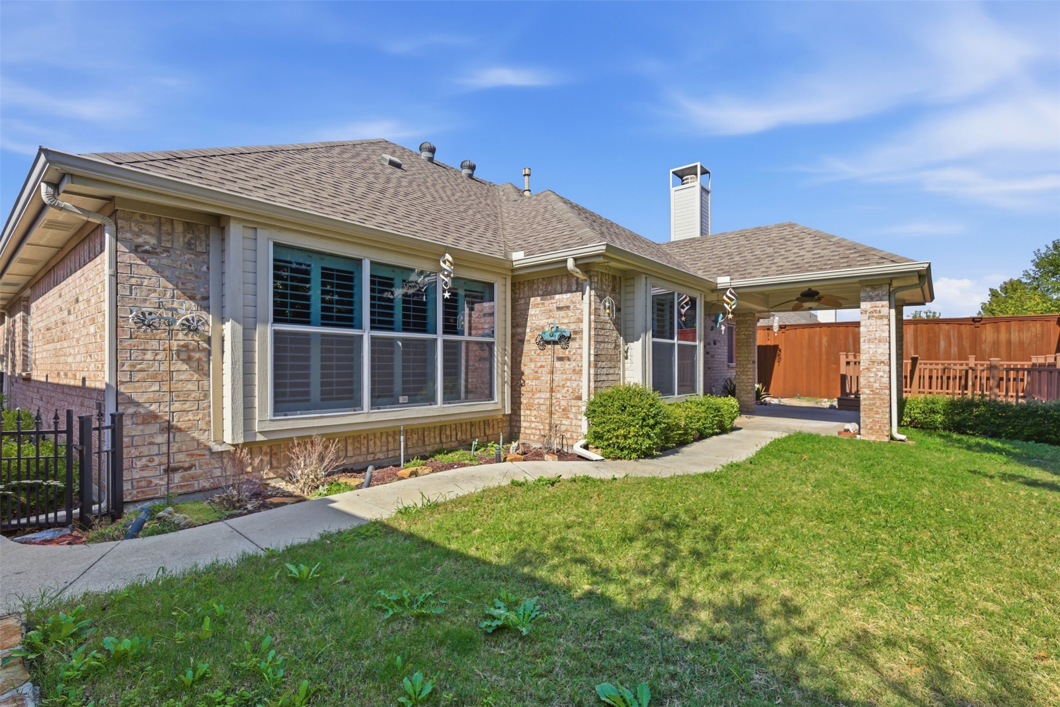1505 Elika Court