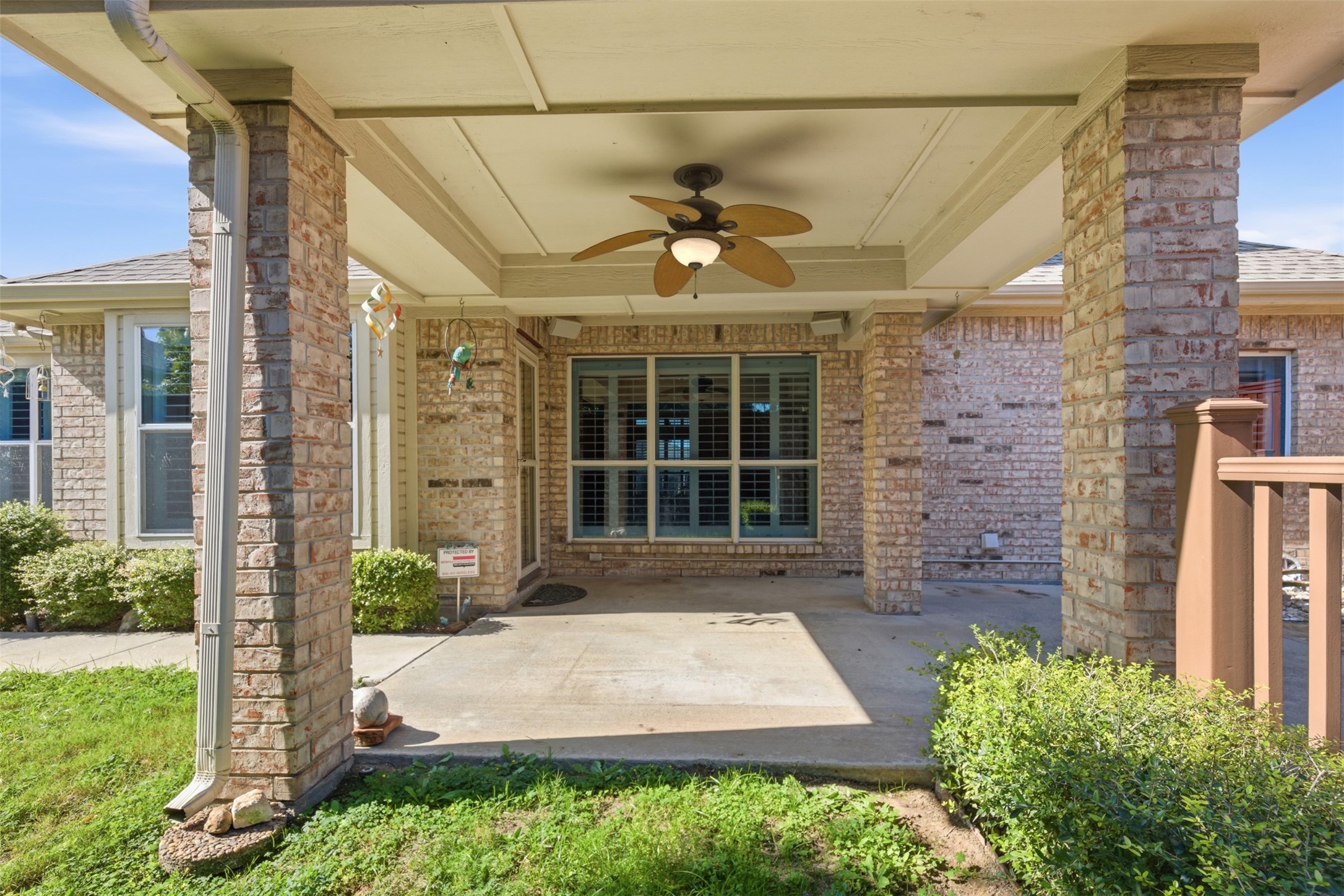 1505 Elika Court