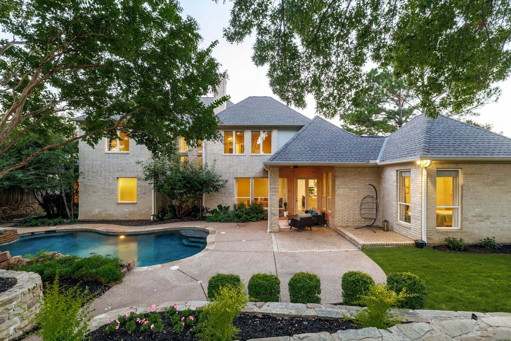 1227 Strathmore Drive
