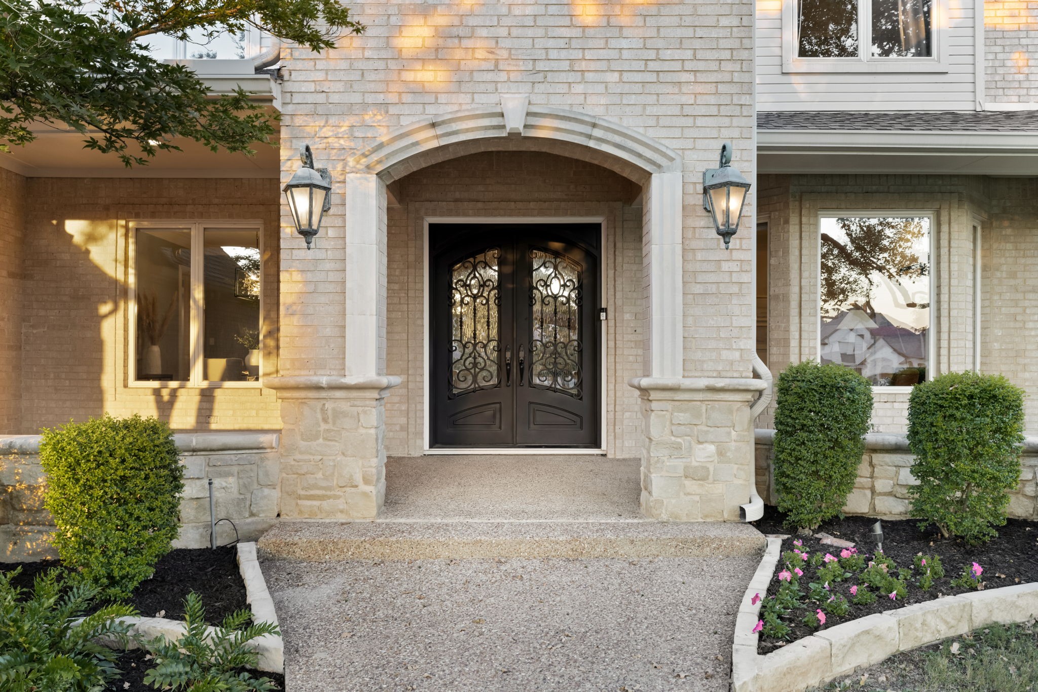1227 Strathmore Drive