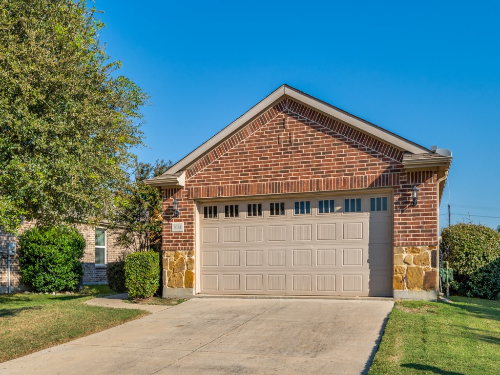 3034 Lazy Rock Lane
