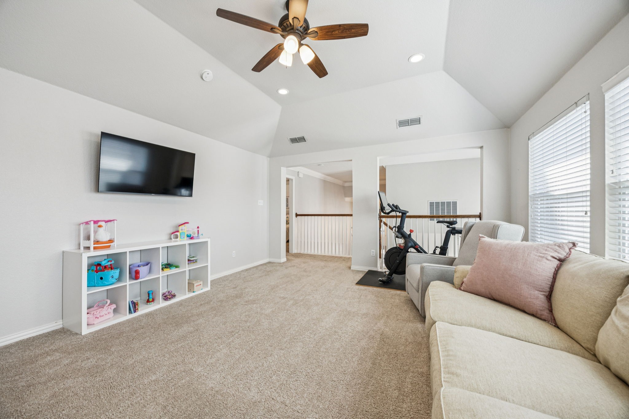 5485 Bay Meadows Drive