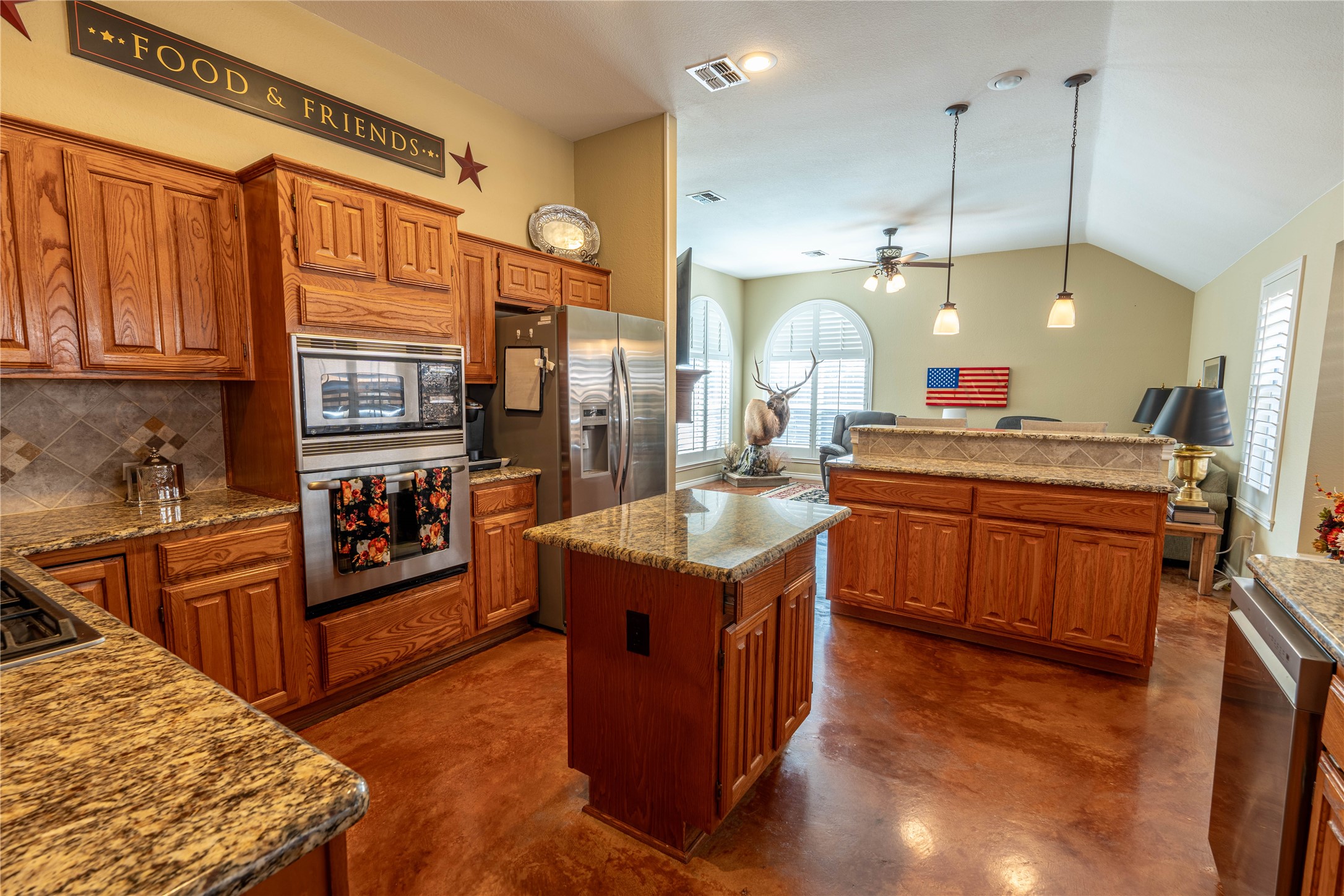 901 Drake Trail