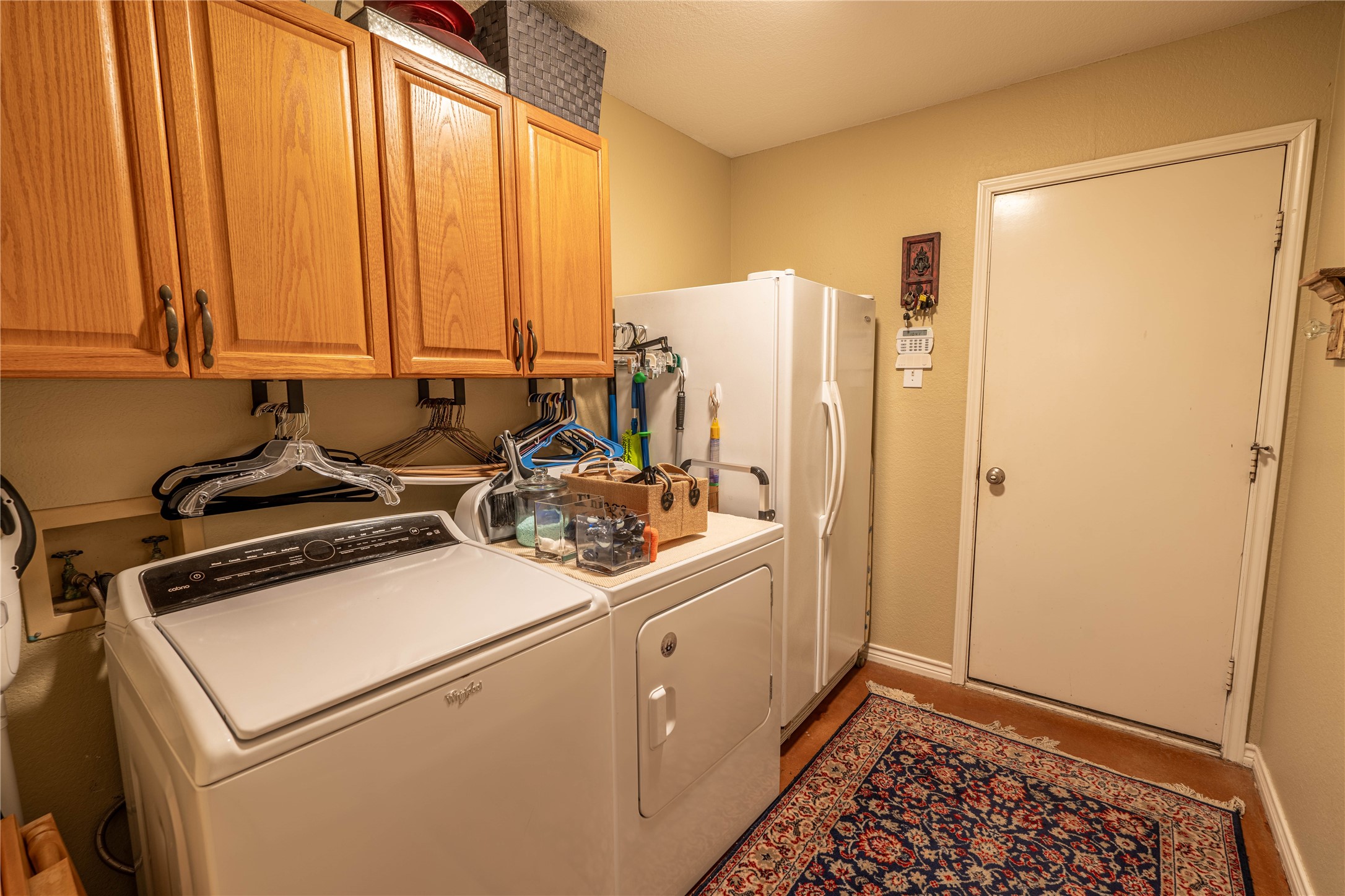 901 Drake Trail