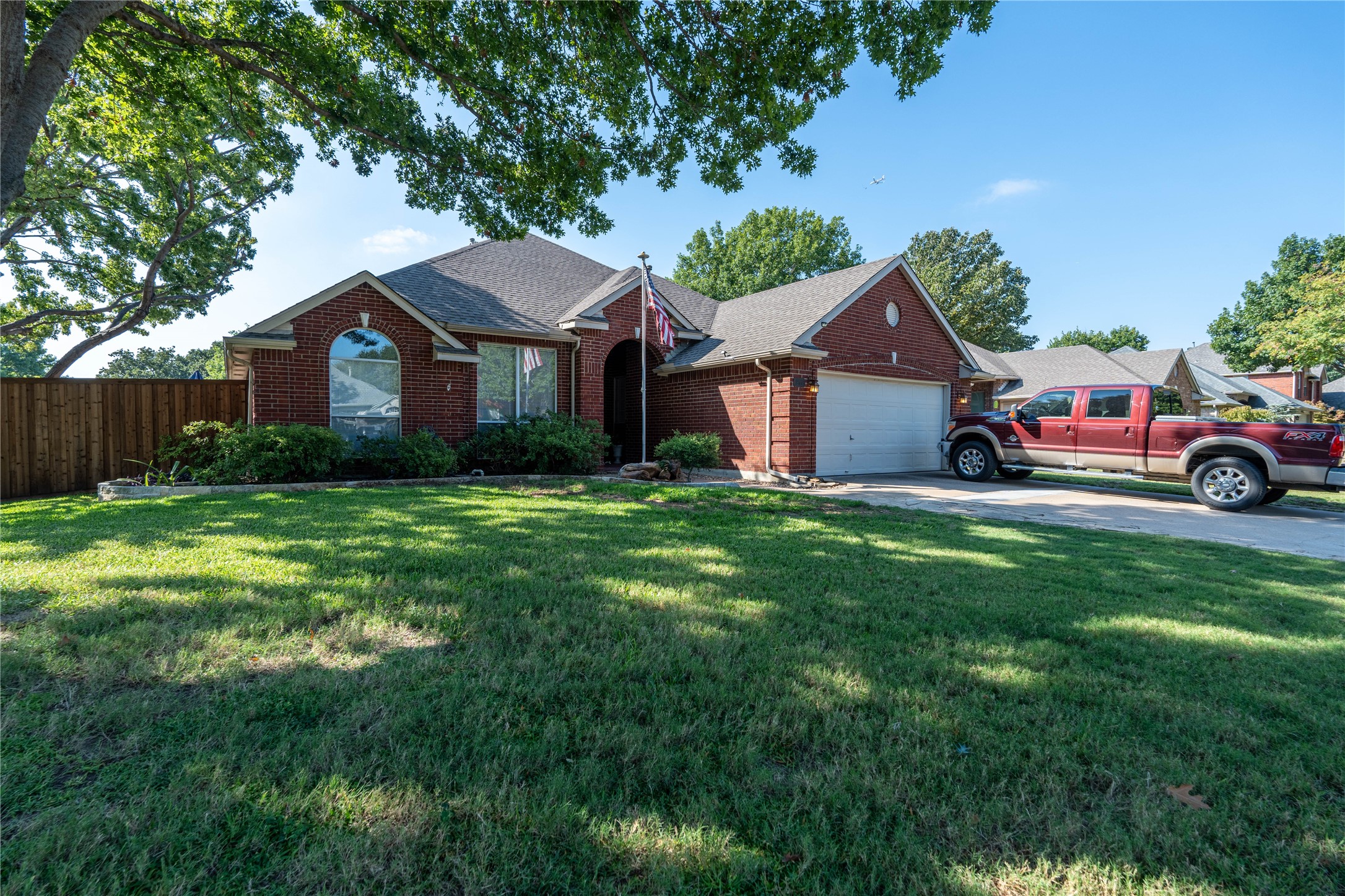 901 Drake Trail