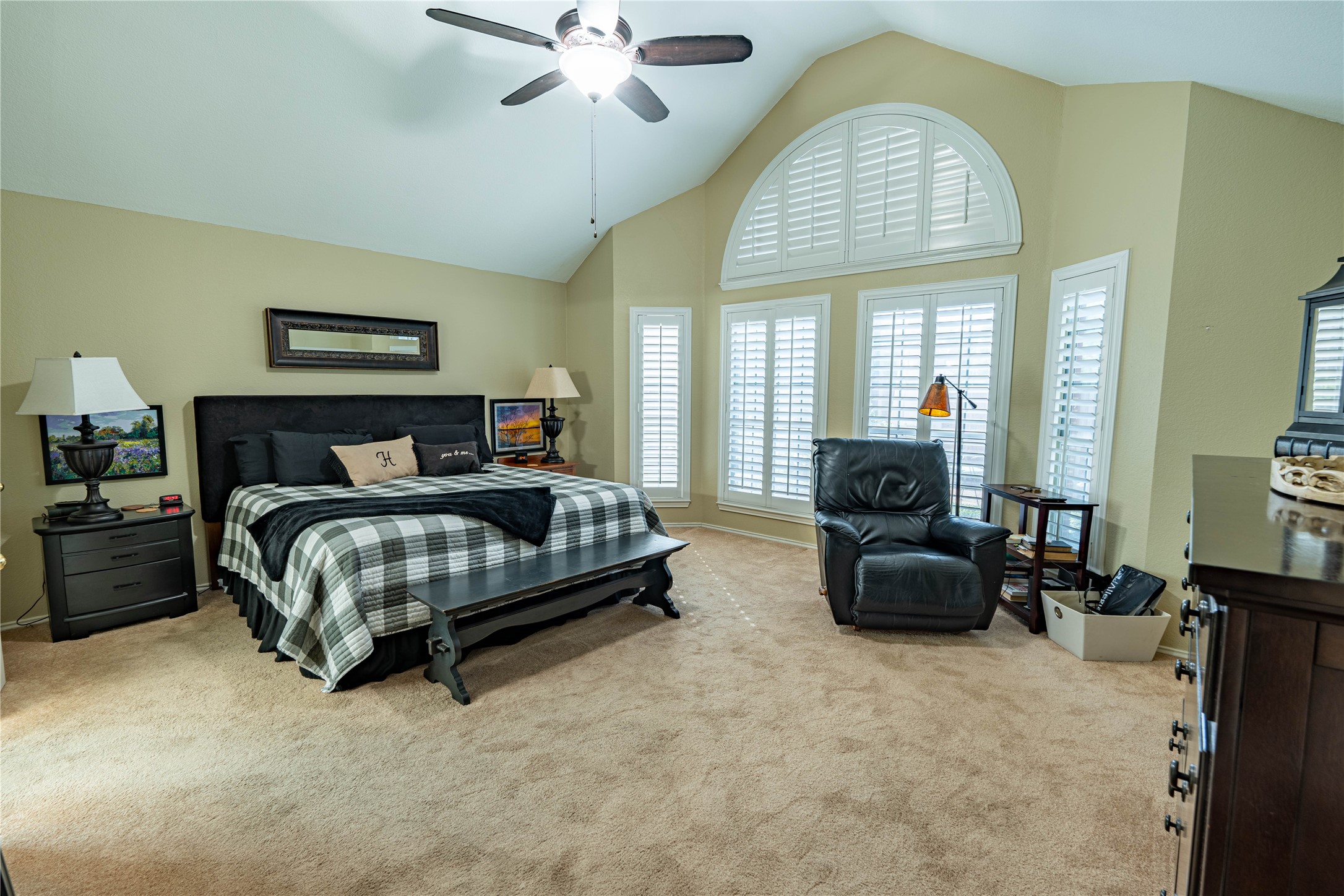 901 Drake Trail