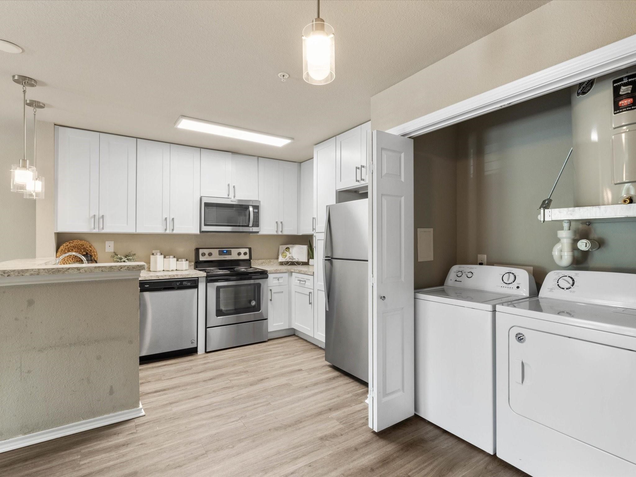 6108 Abrams Road 505