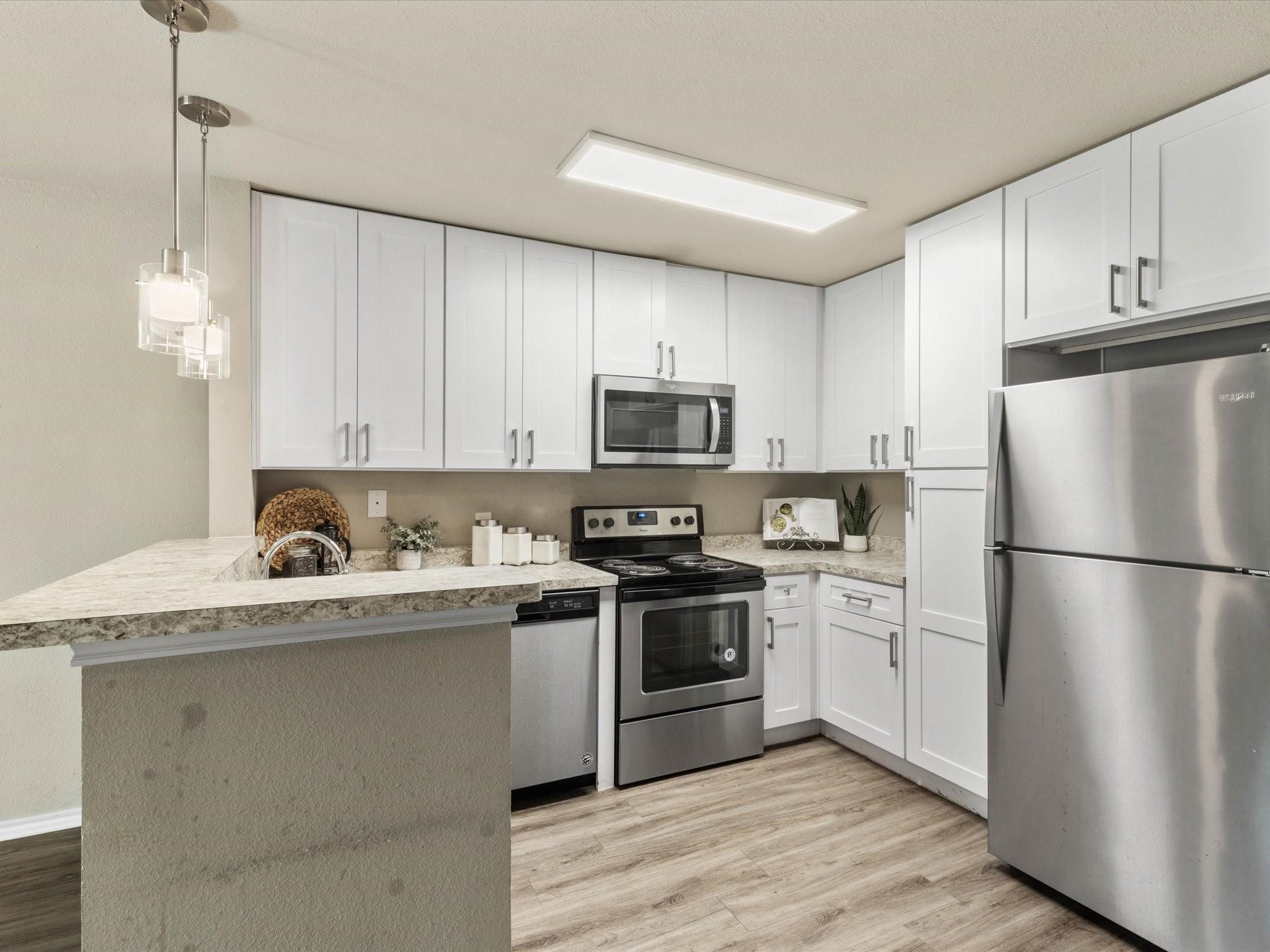 6108 Abrams Road 505