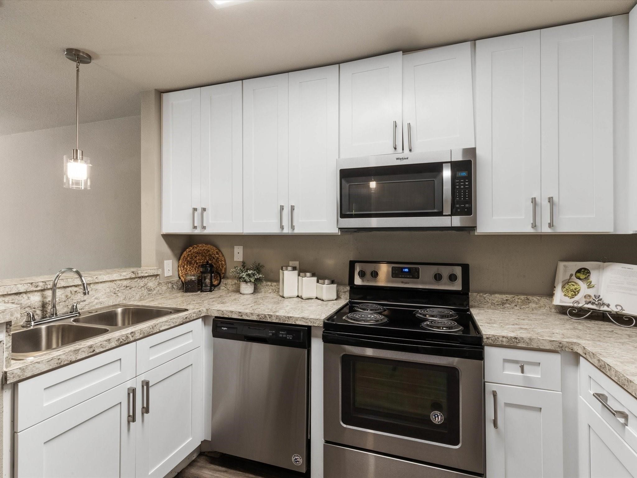 6108 Abrams Road 505