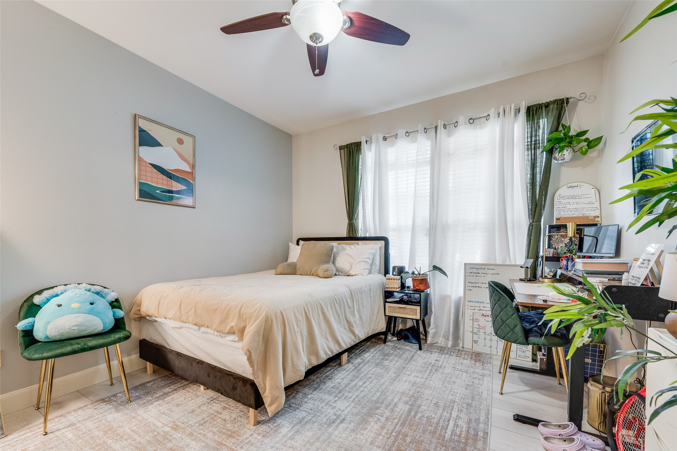 4904 Live Oak Street 302