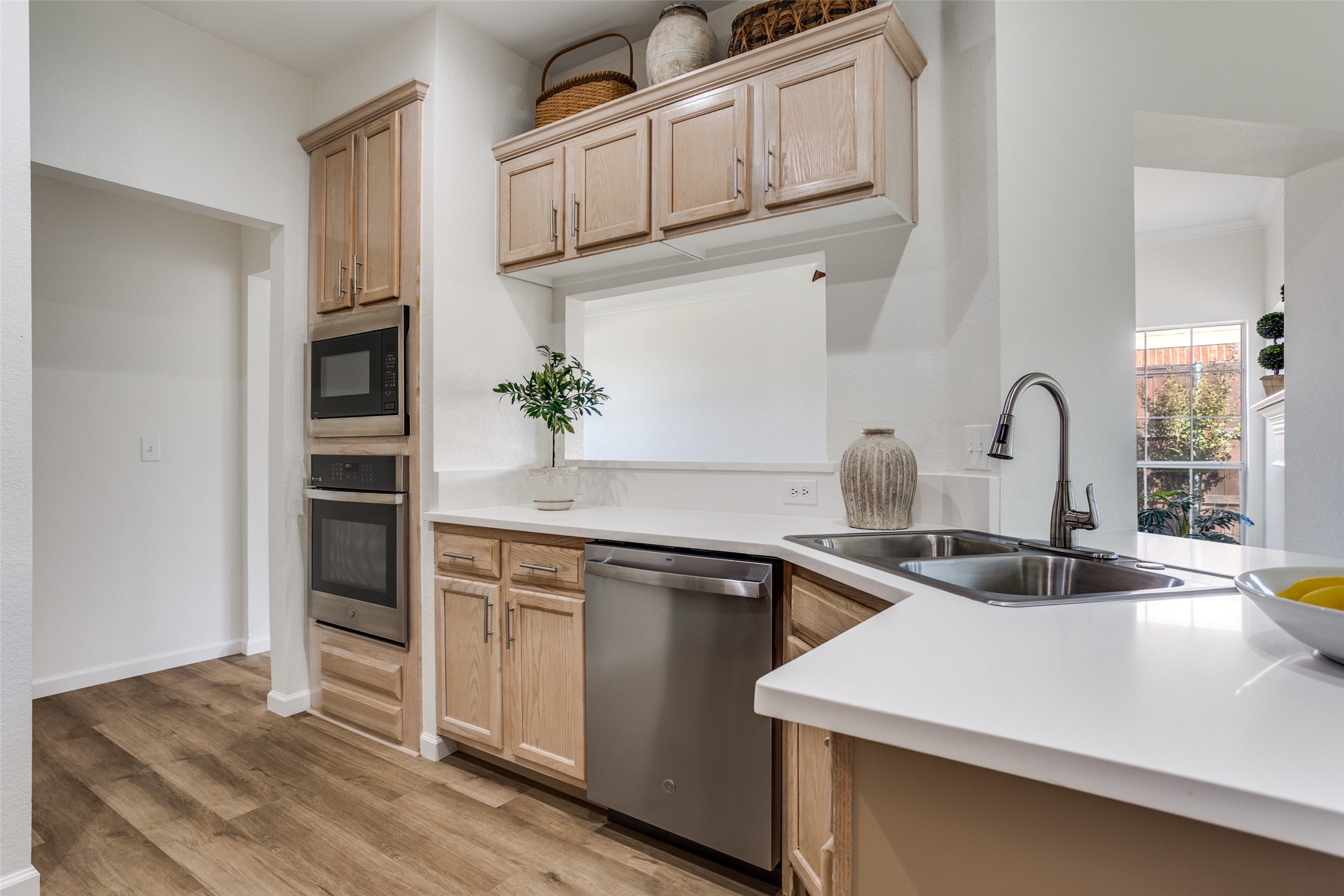 5816 Window Rock Drive