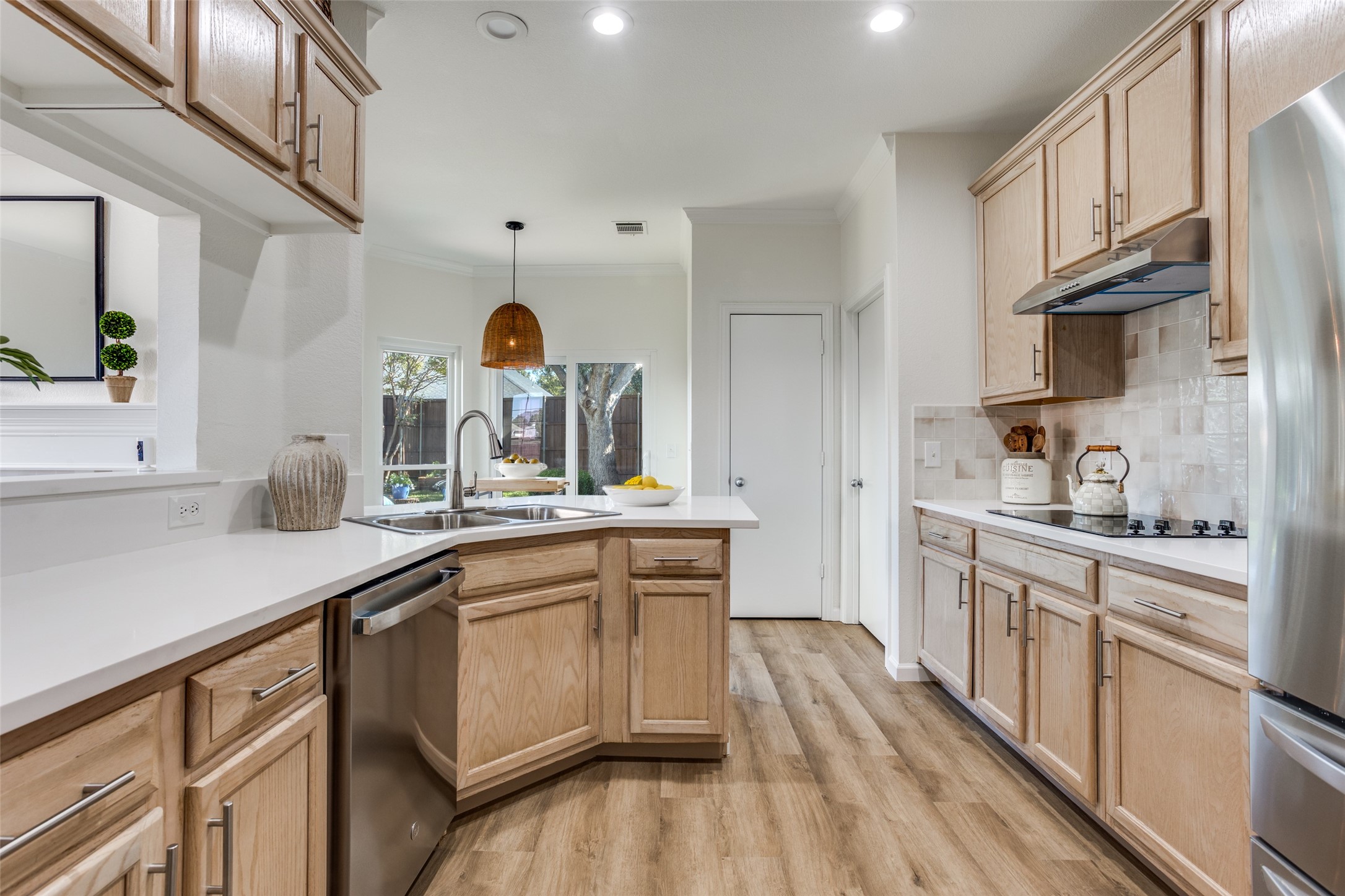 5816 Window Rock Drive