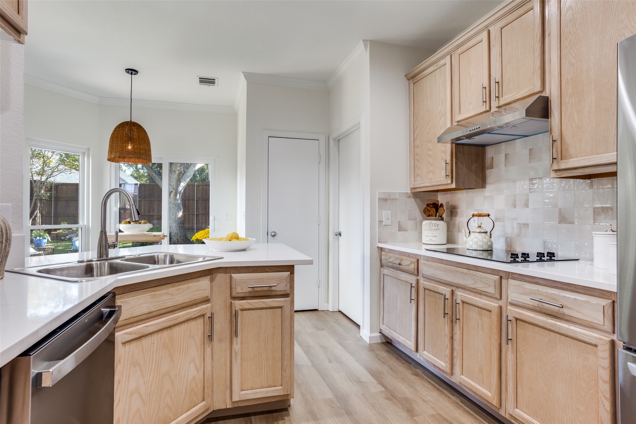5816 Window Rock Drive