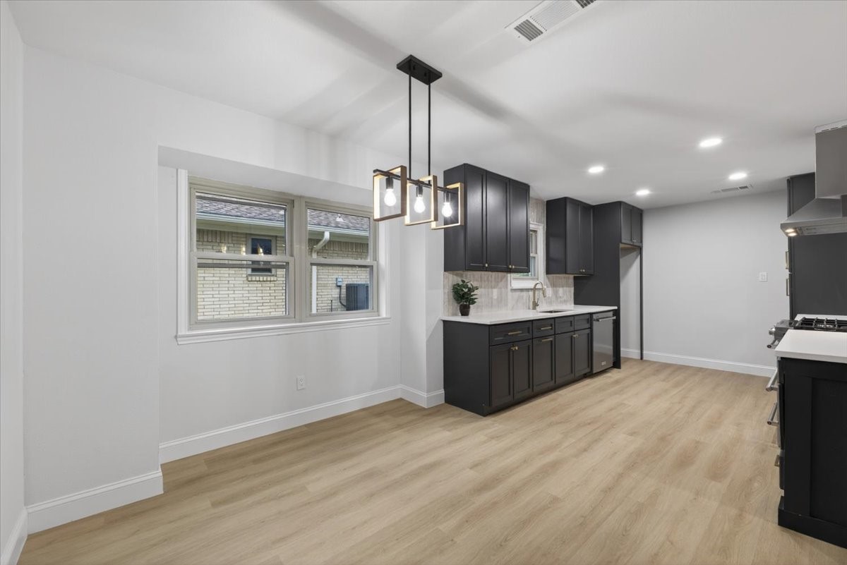 2124 Parkhaven Drive